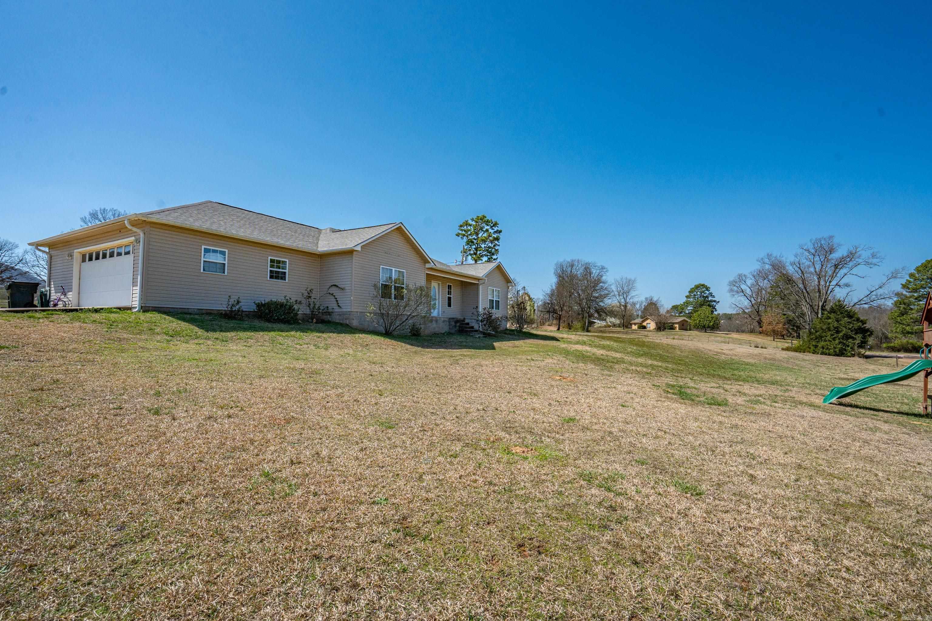 127  Mountain Meadow  Hot Springs, AR