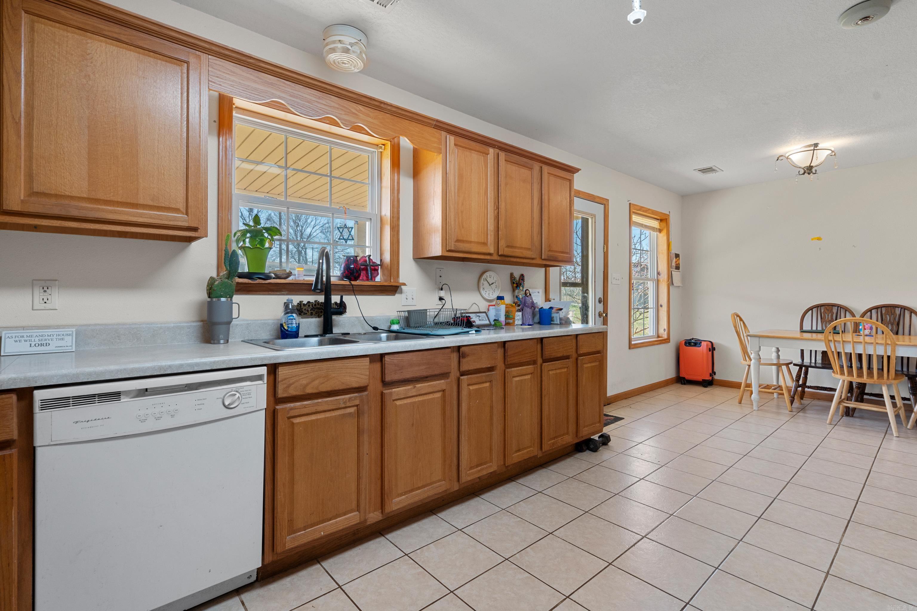 127  Mountain Meadow  Hot Springs, AR