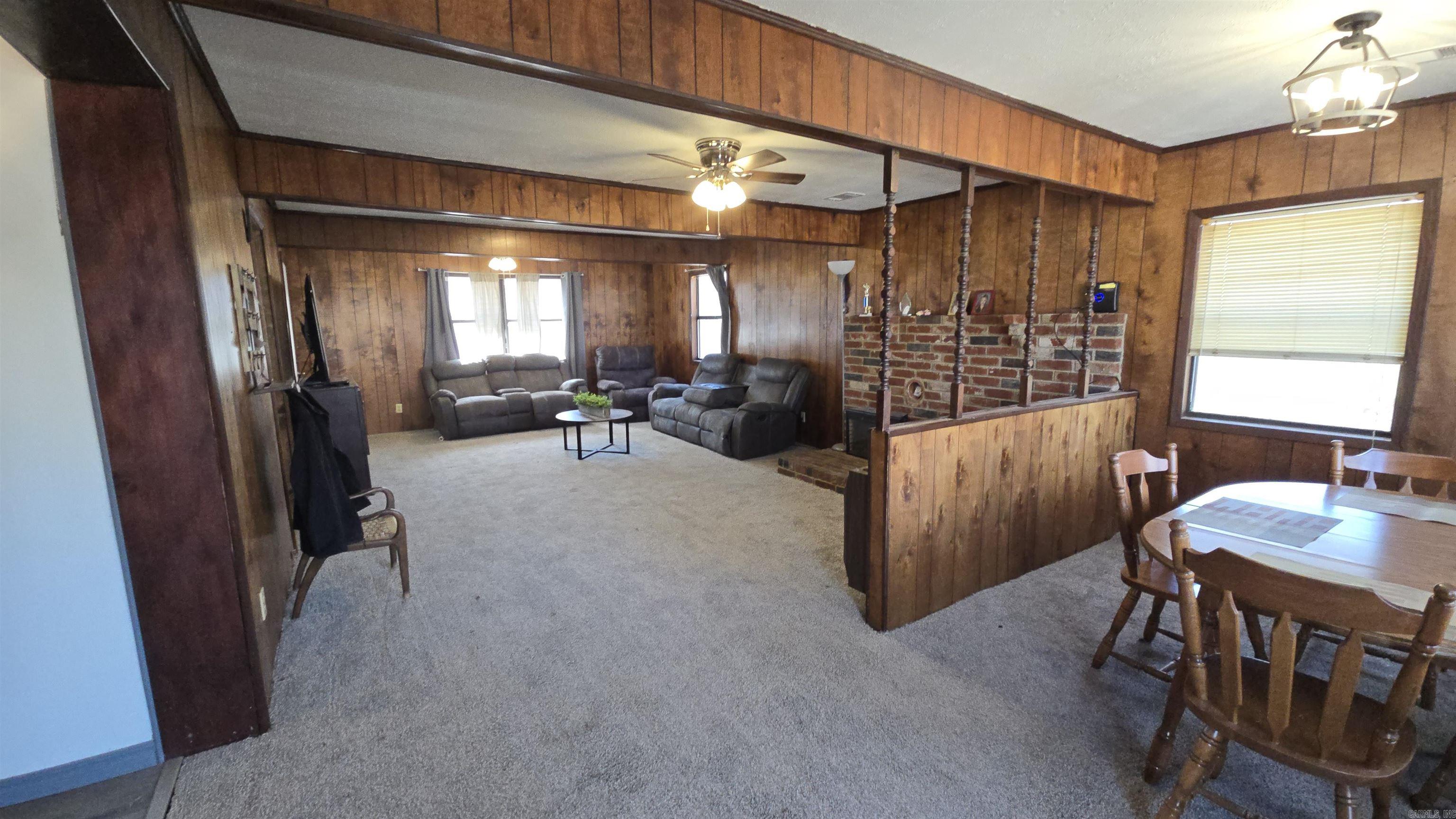 2430  Claxton  Cushman, AR
