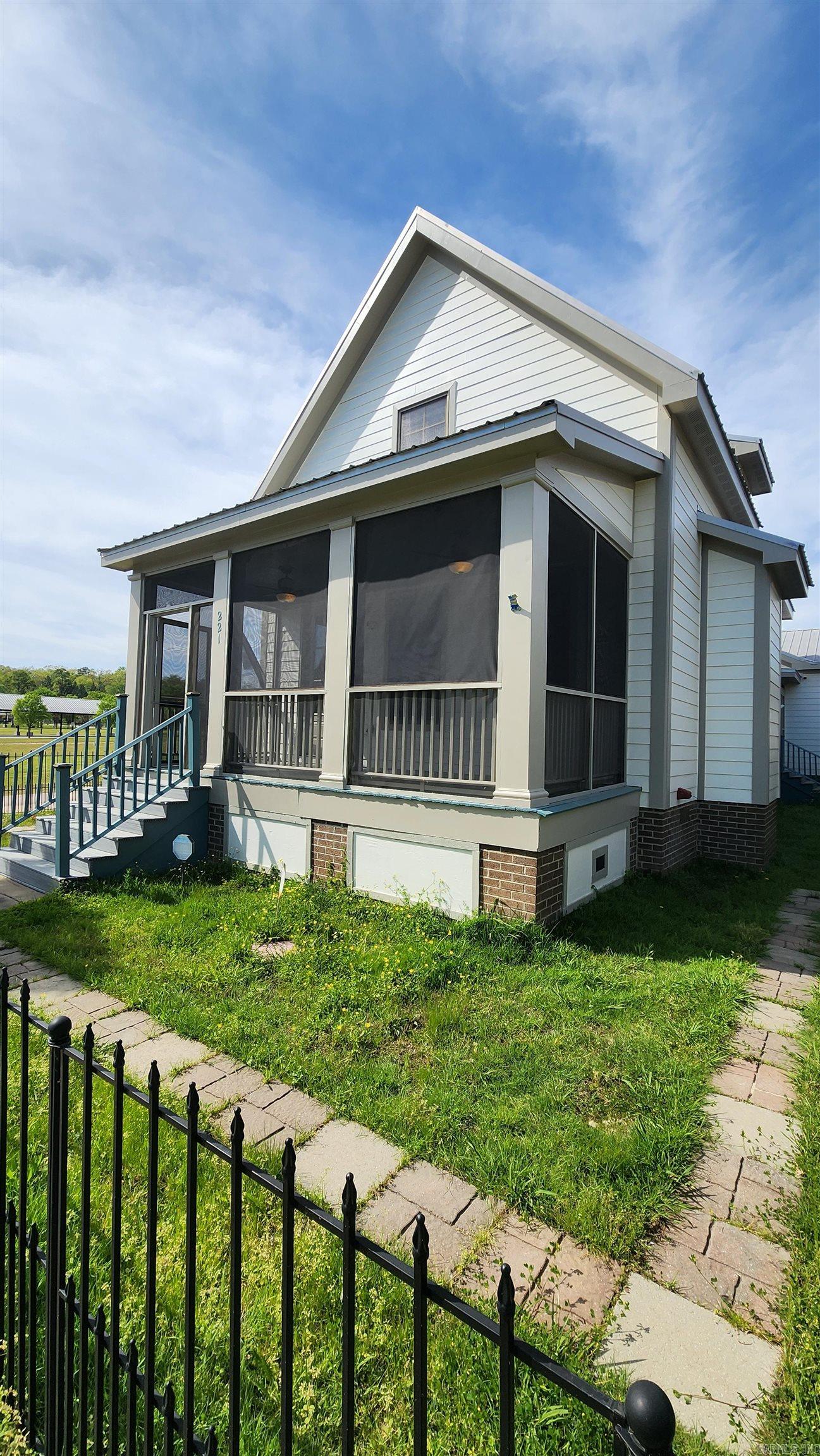 221 A St Bryant, AR 72022