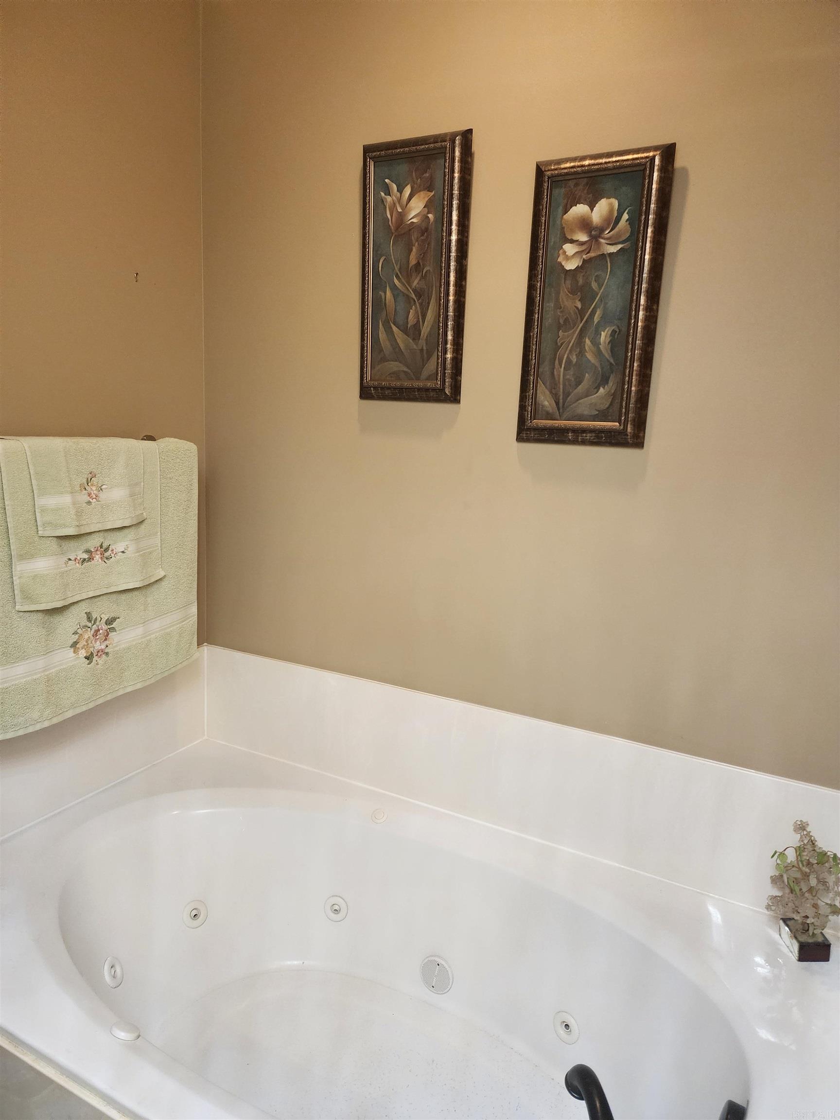 221 A St Bryant, AR 72022