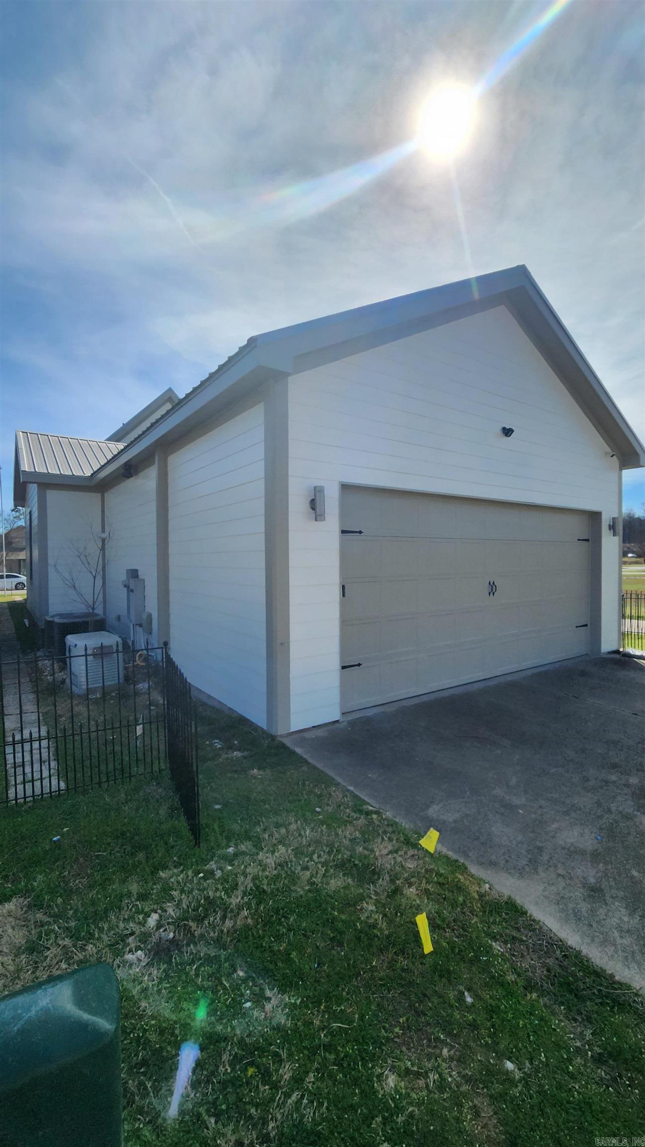 221 A St Bryant, AR 72022