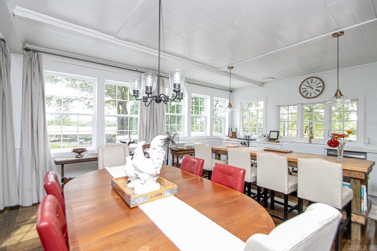 1338  Gray Loop  Leola, AR