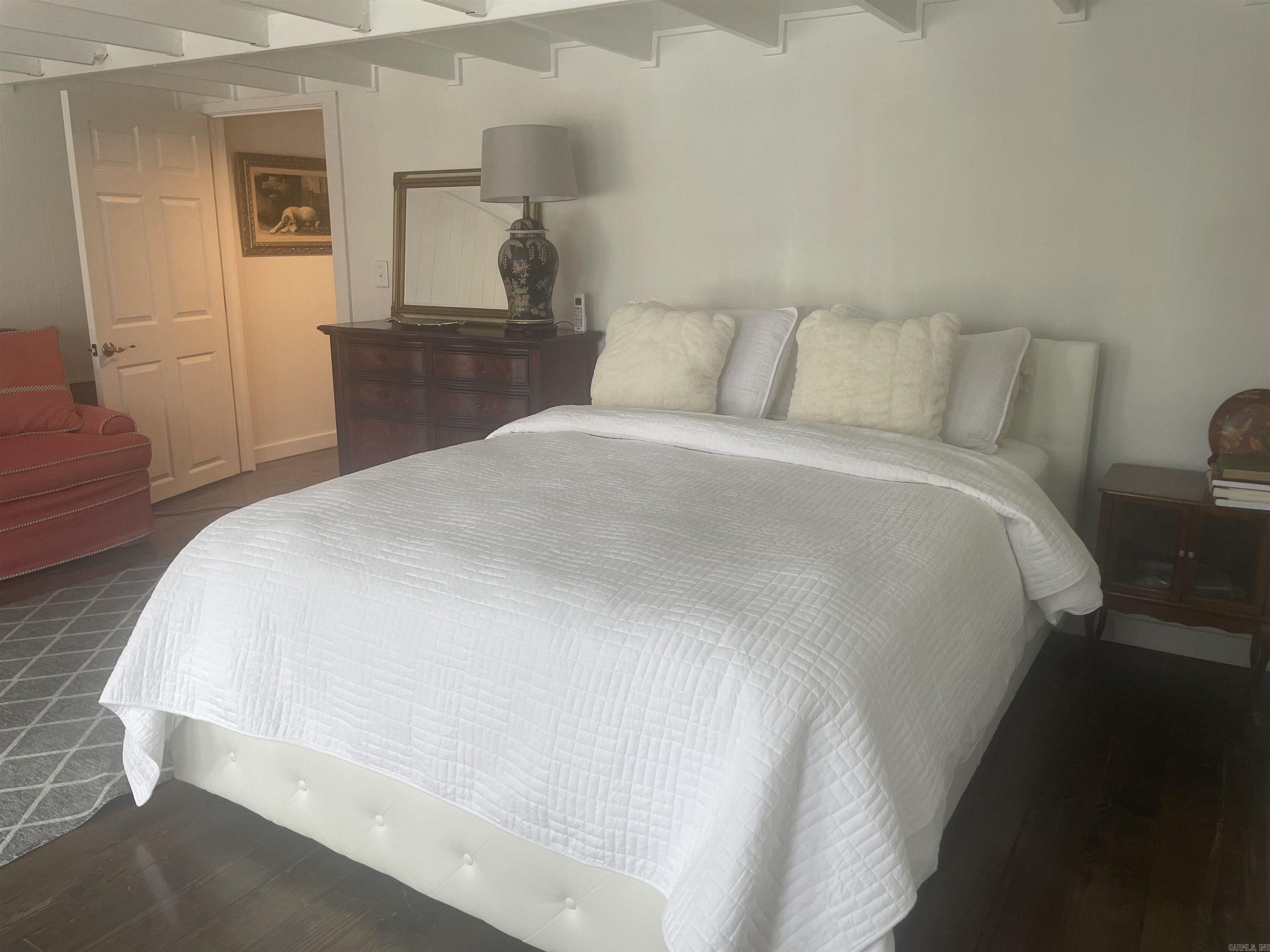 1338  Gray  Leola, AR