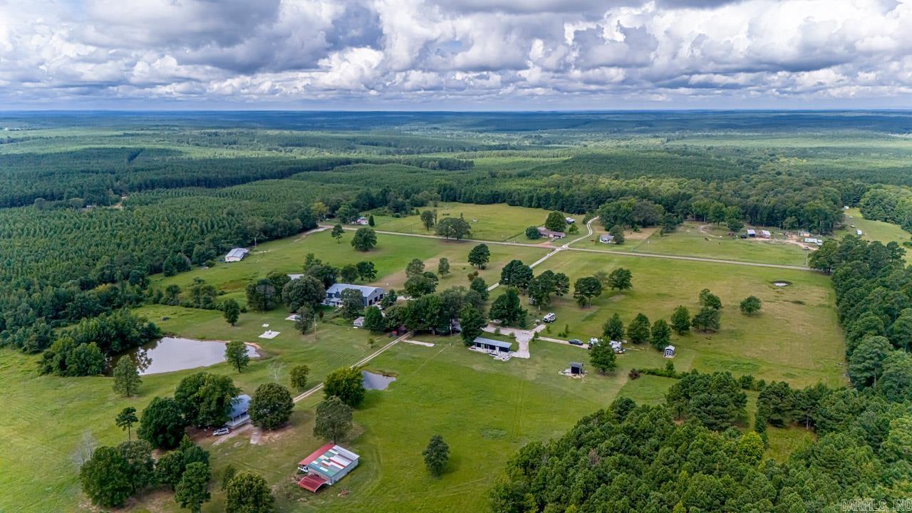 1338 Gray Loop Leola, AR 72084