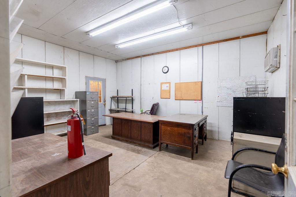 17053 S Hwy 65  Damascus, AR