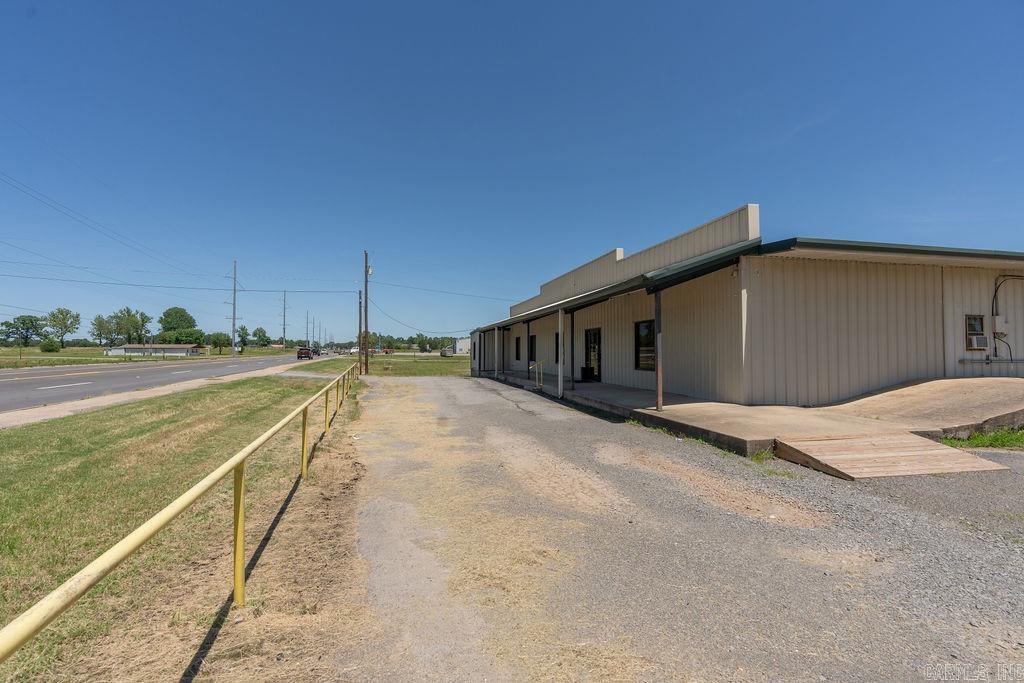 17053 S Hwy 65  Damascus, AR