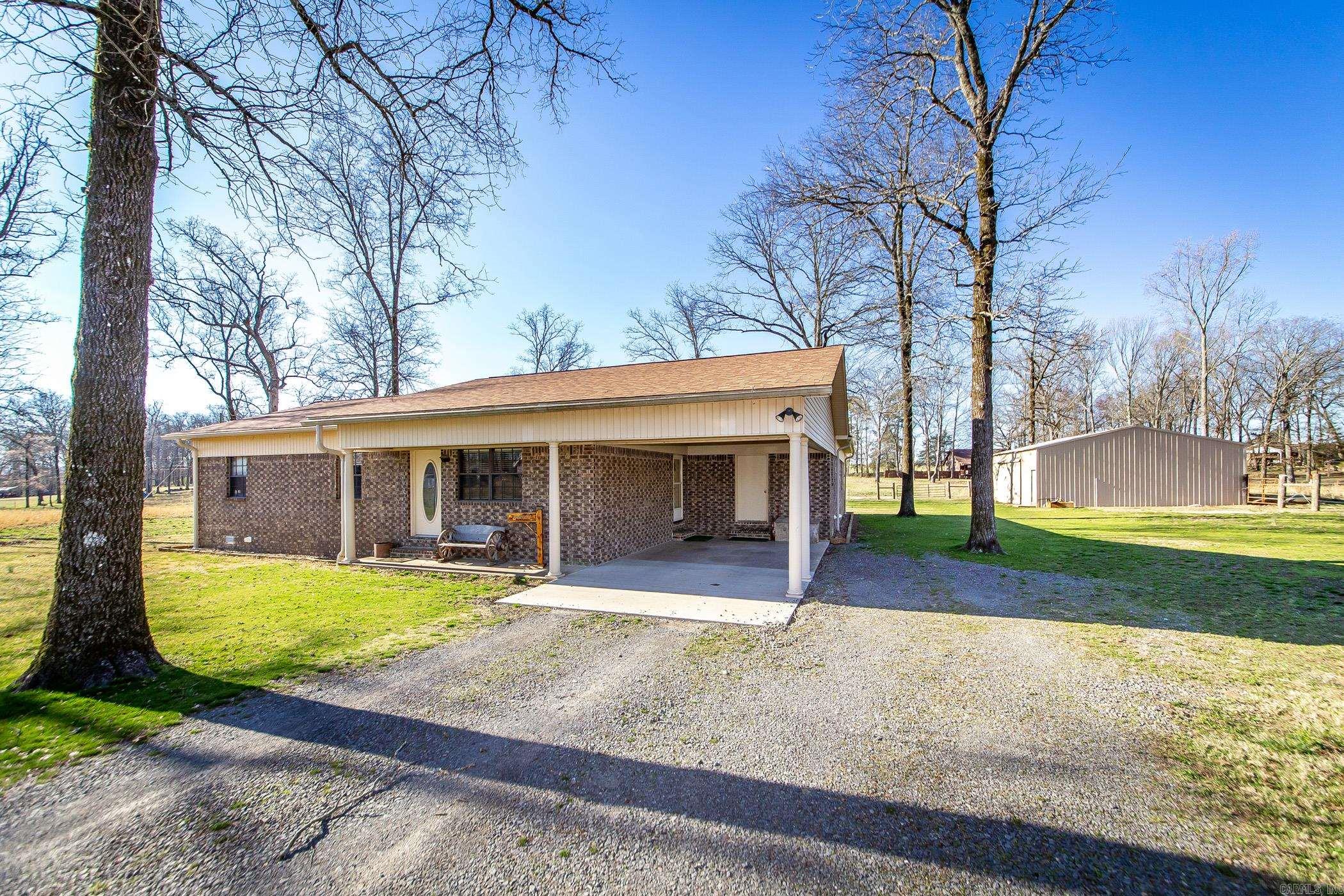 820  Highway 95 E  Clinton, AR