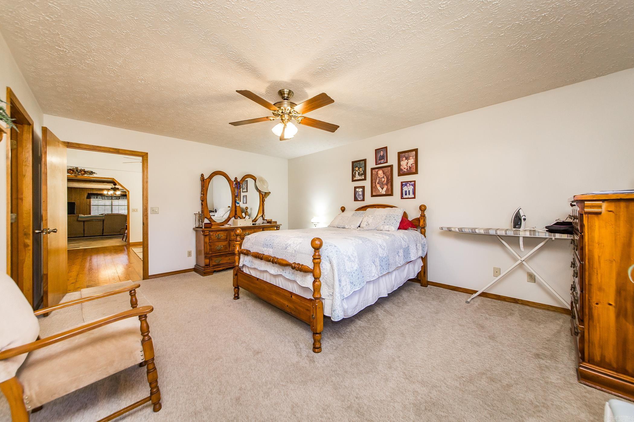 820  Highway 95 E  Clinton, AR