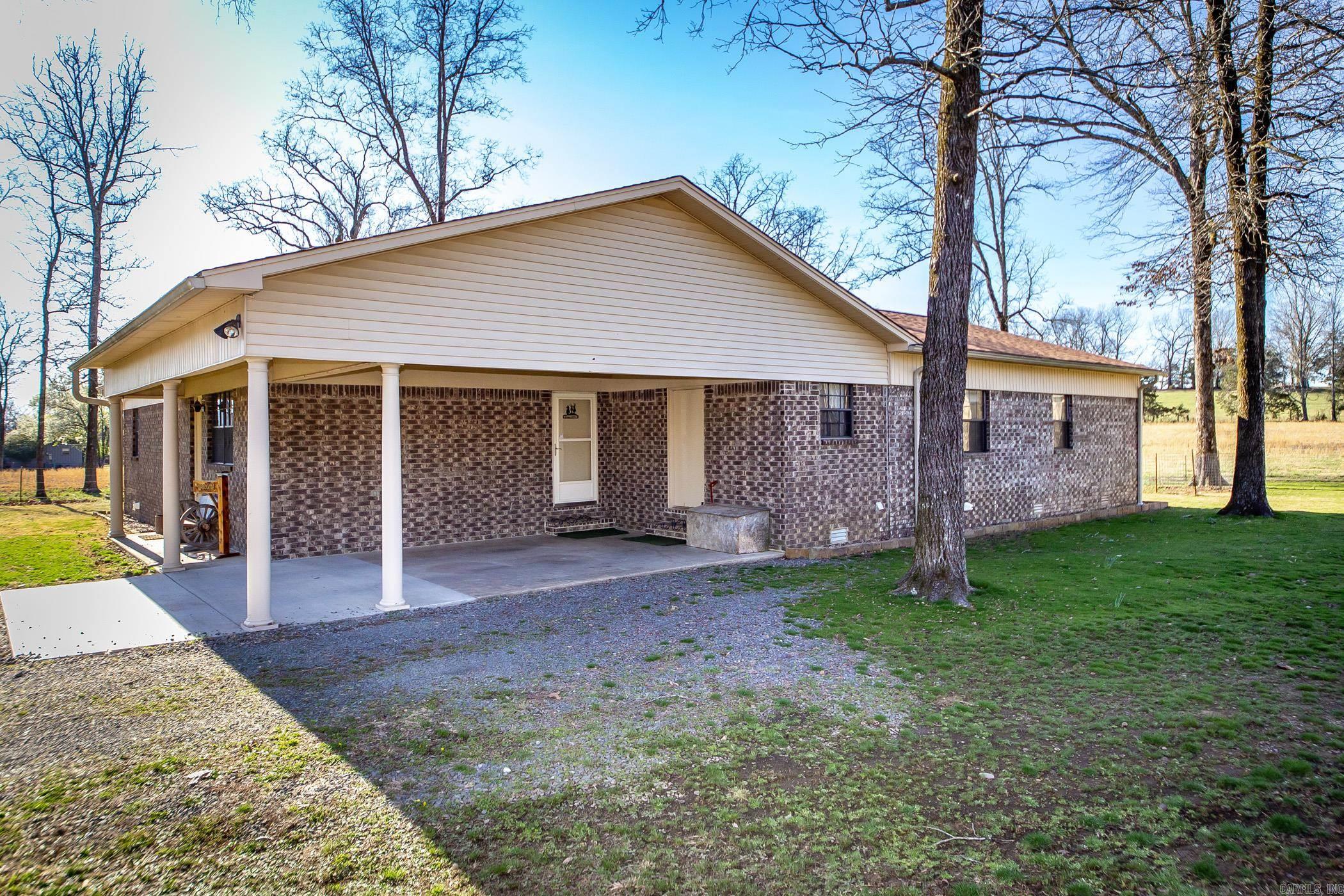 820  Highway 95 E  Clinton, AR