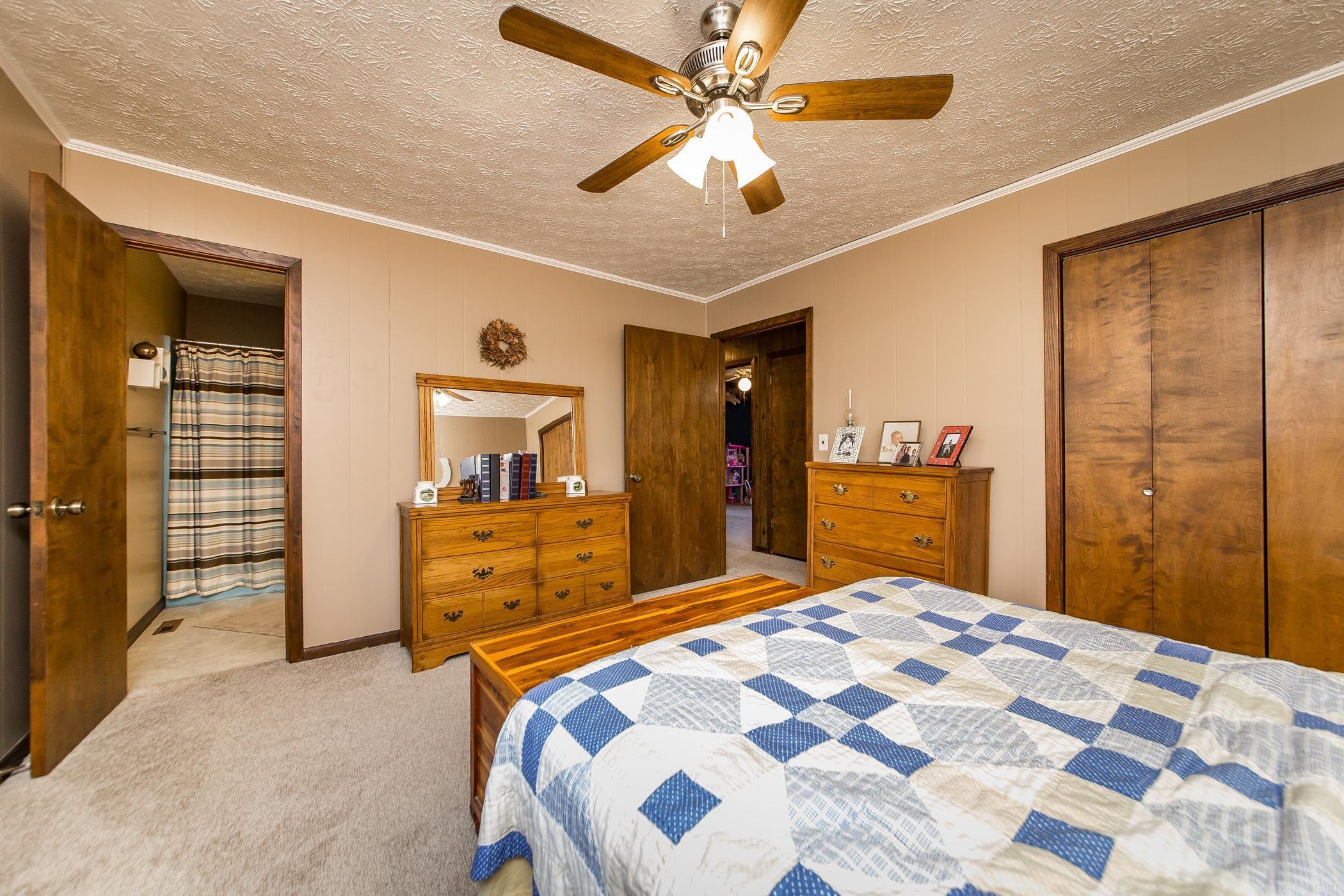 820  Highway 95 E  Clinton, AR