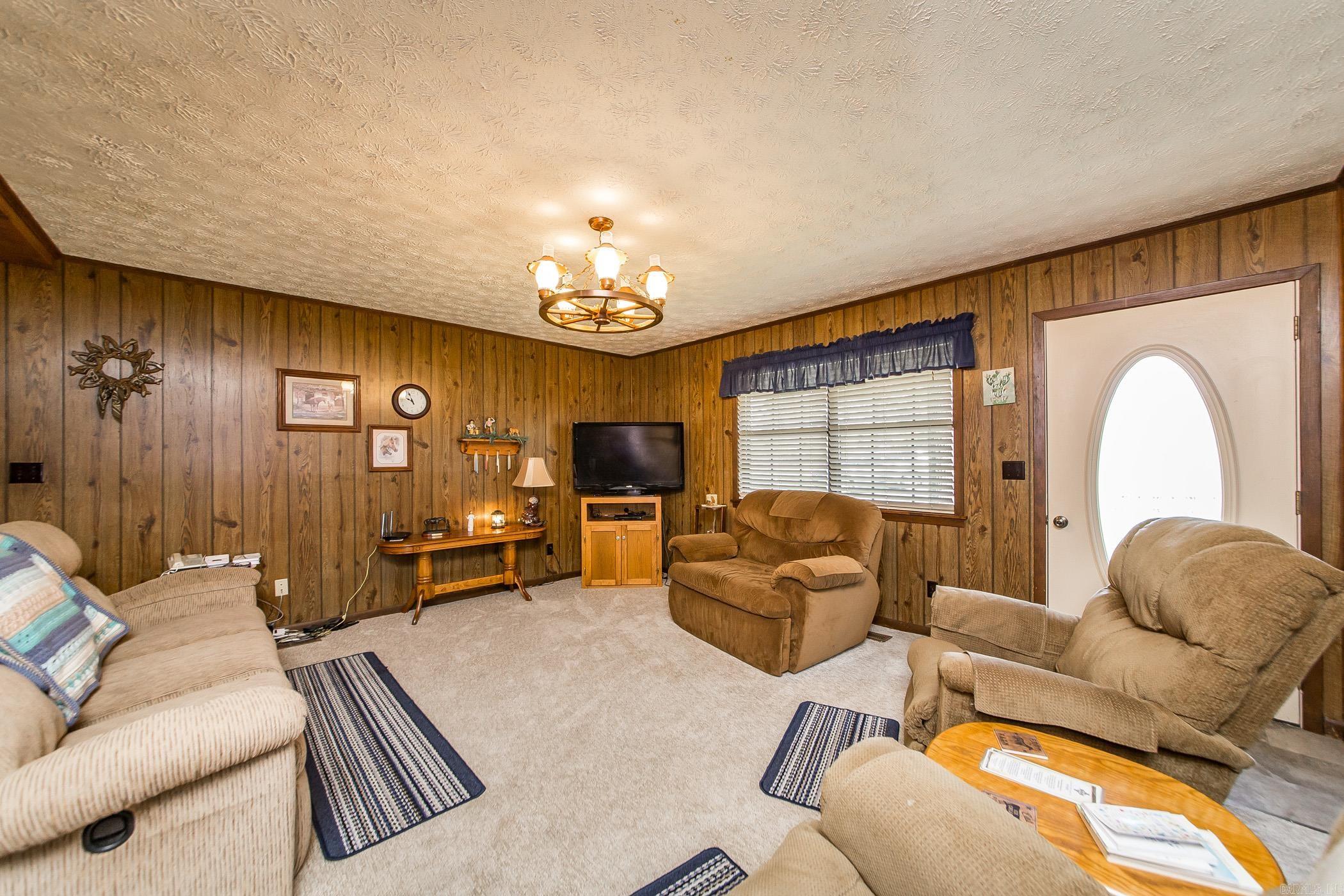 820  Highway 95 E  Clinton, AR