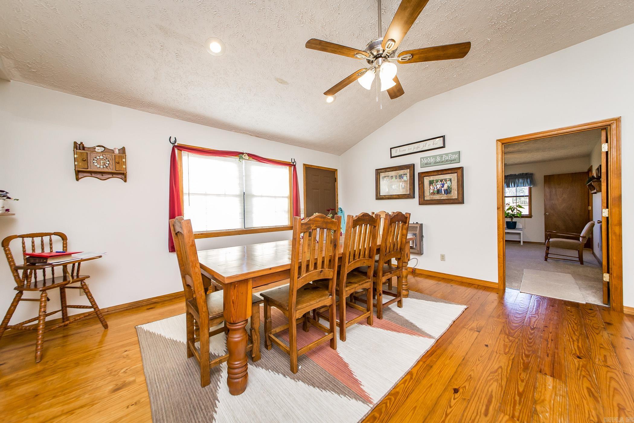 820  Highway 95 E  Clinton, AR