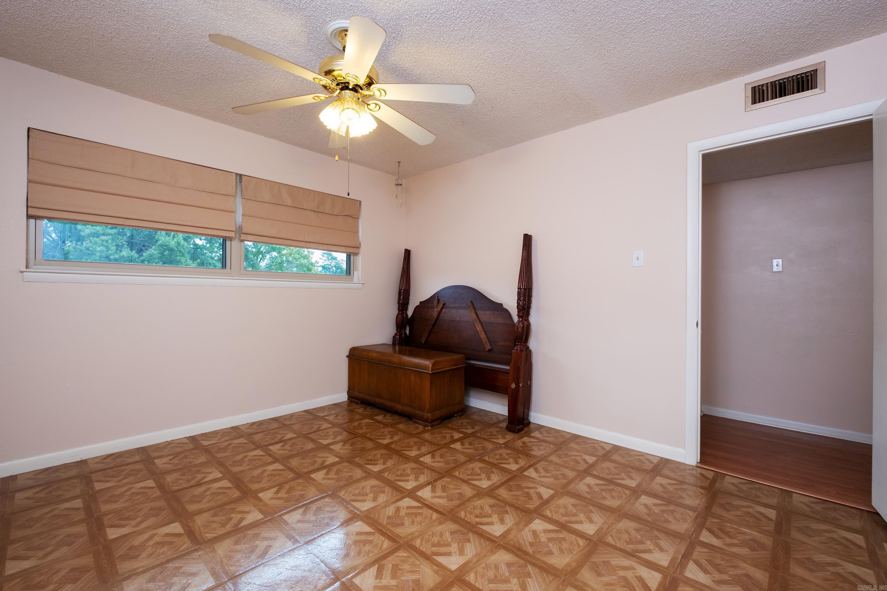 5  Hampshire  Little Rock, AR