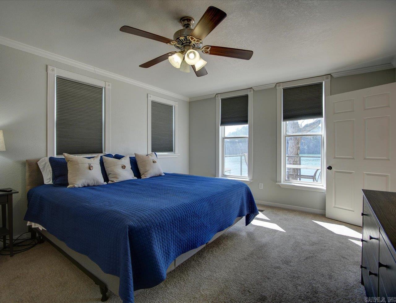 136 Riverside Drive Hot Springs, AR 71913