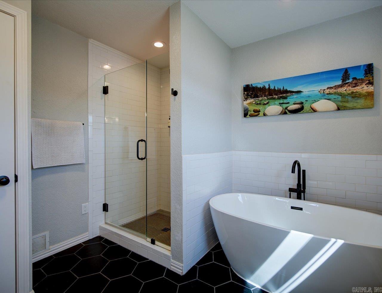 136 Riverside Drive Hot Springs, AR 71913