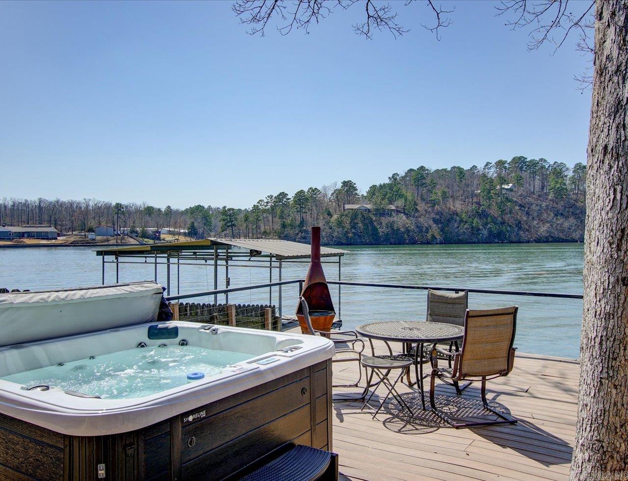 136 Riverside Drive Hot Springs, AR 71913