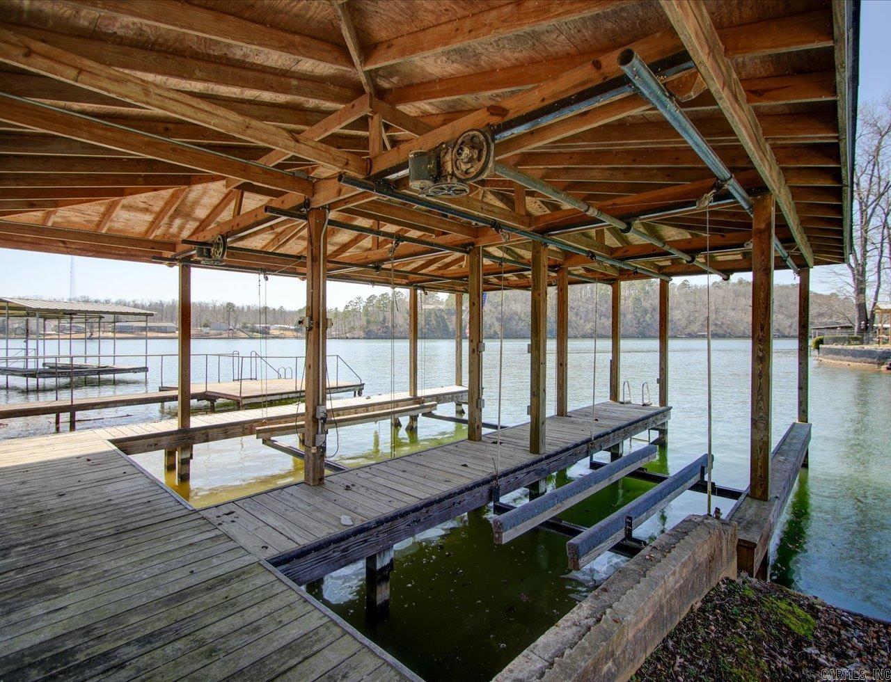 136 Riverside Drive Hot Springs, AR 71913