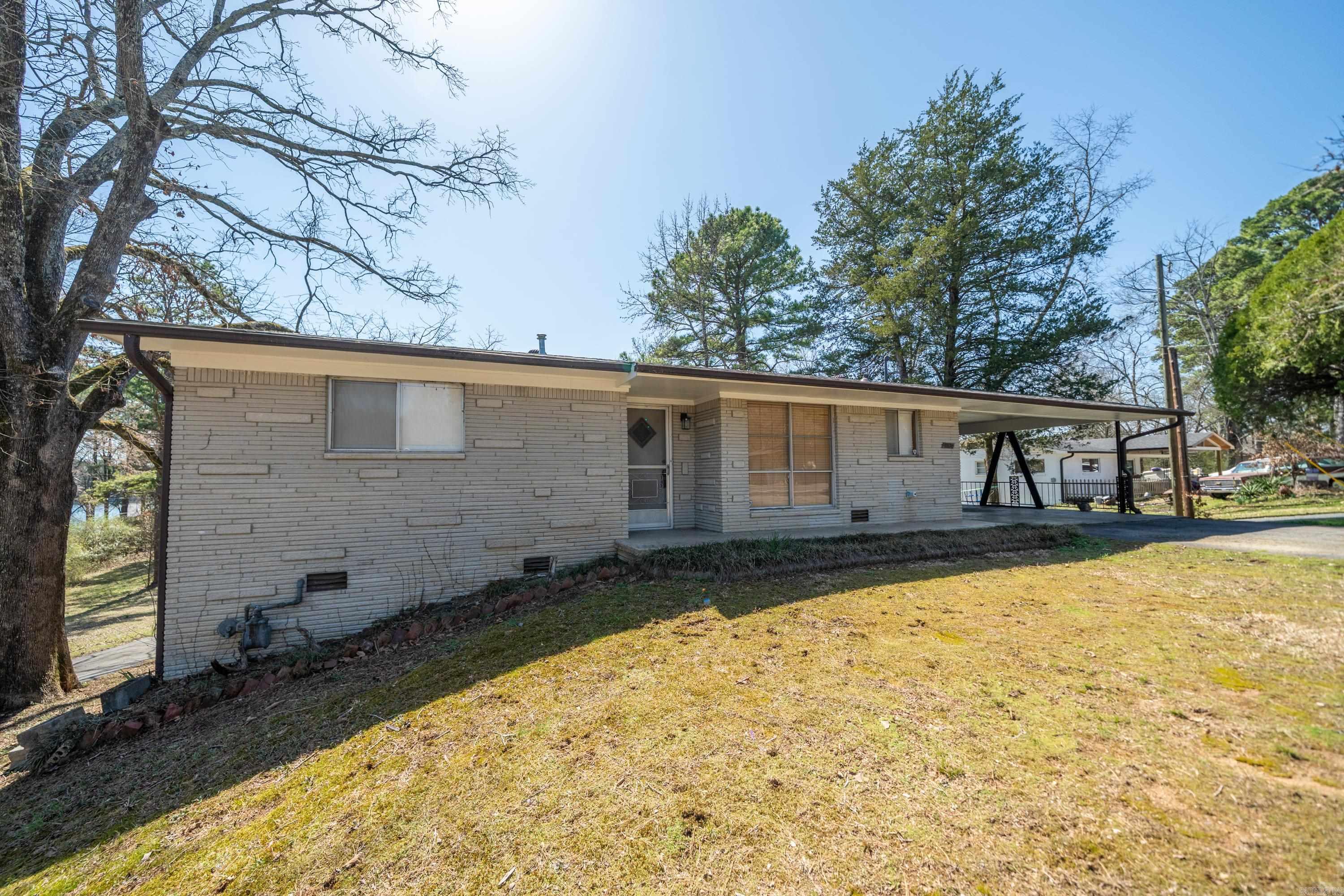 1115  Lakeshore Dr  Hot Springs, AR