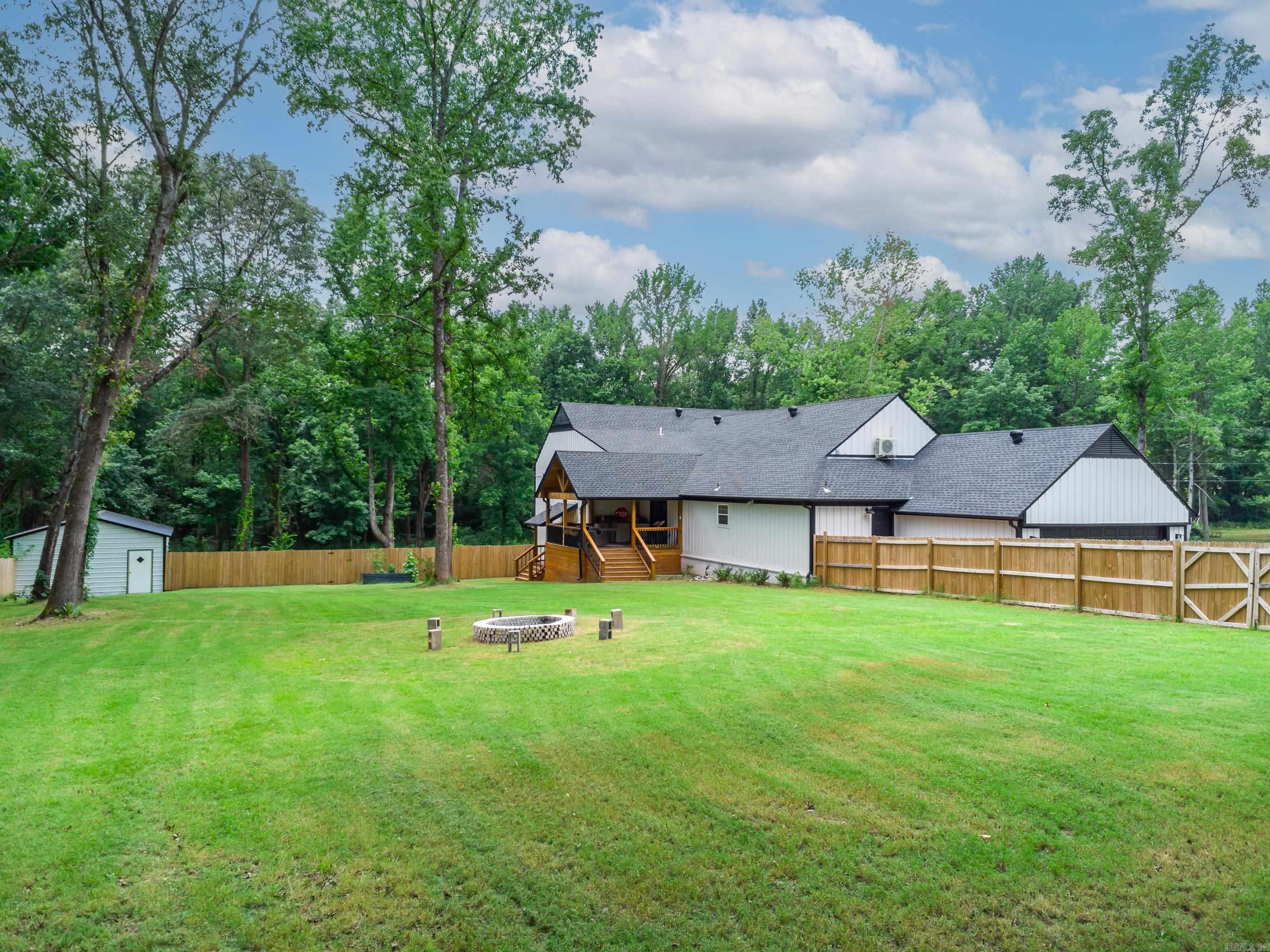 698 N Highway 367  Judsonia, AR