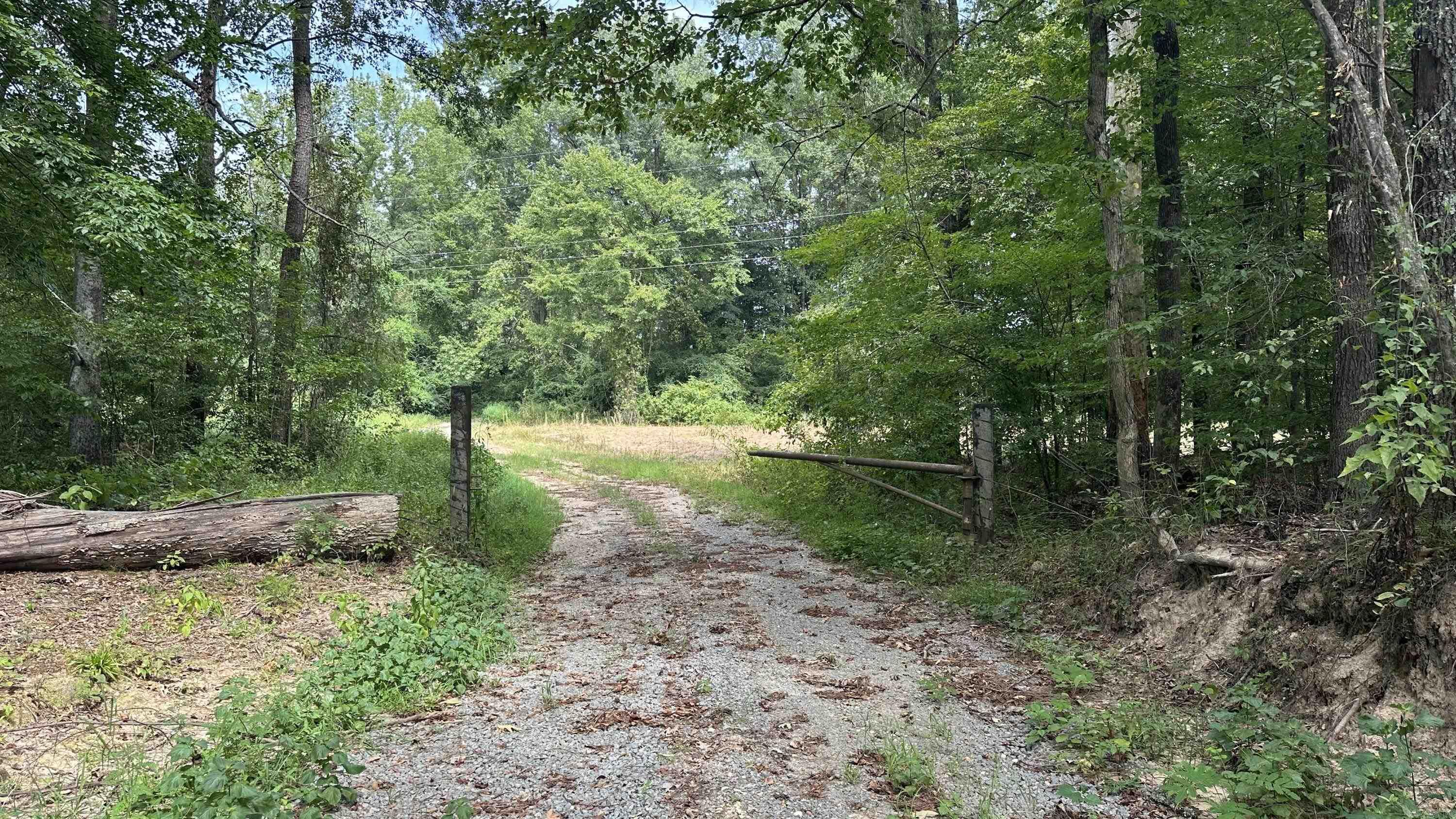 9489  Princeton Pike  White Hall, AR