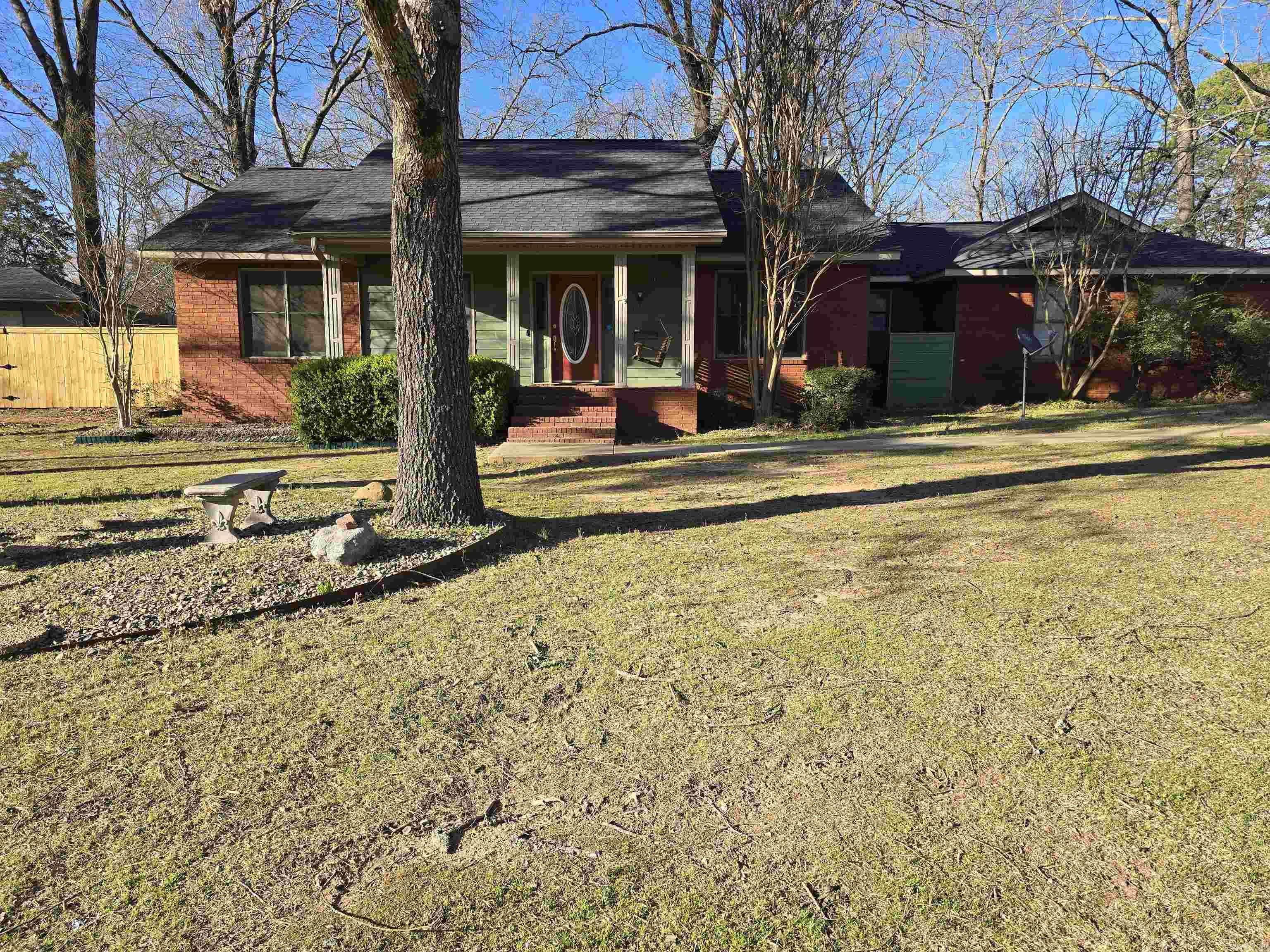 100  Clairmoor  Hot Springs, AR