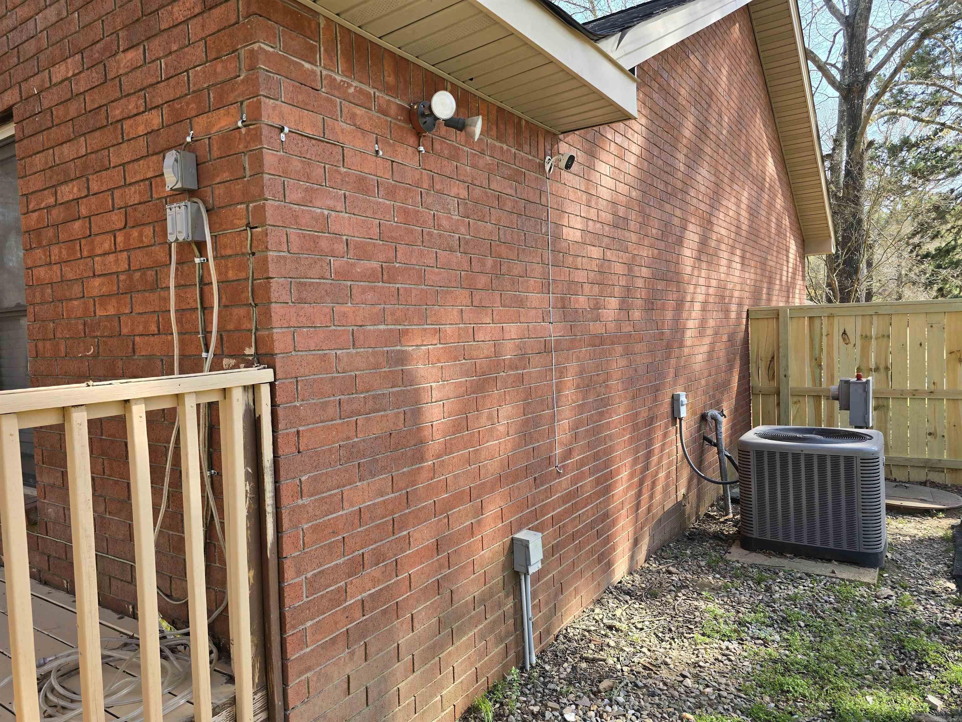 100  Clairmoor  Hot Springs, AR