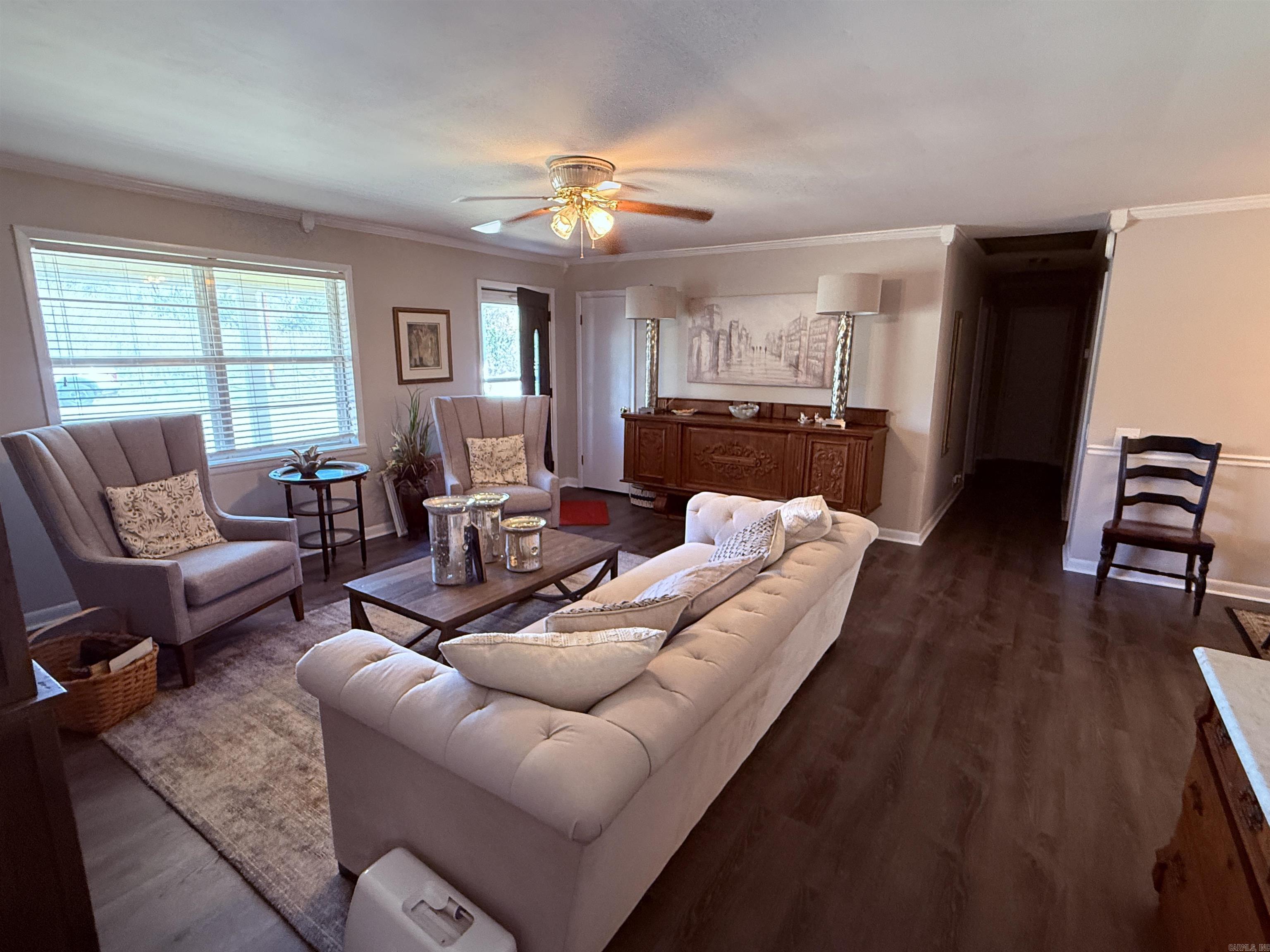 1114  Maple Drive  Mountain View, AR