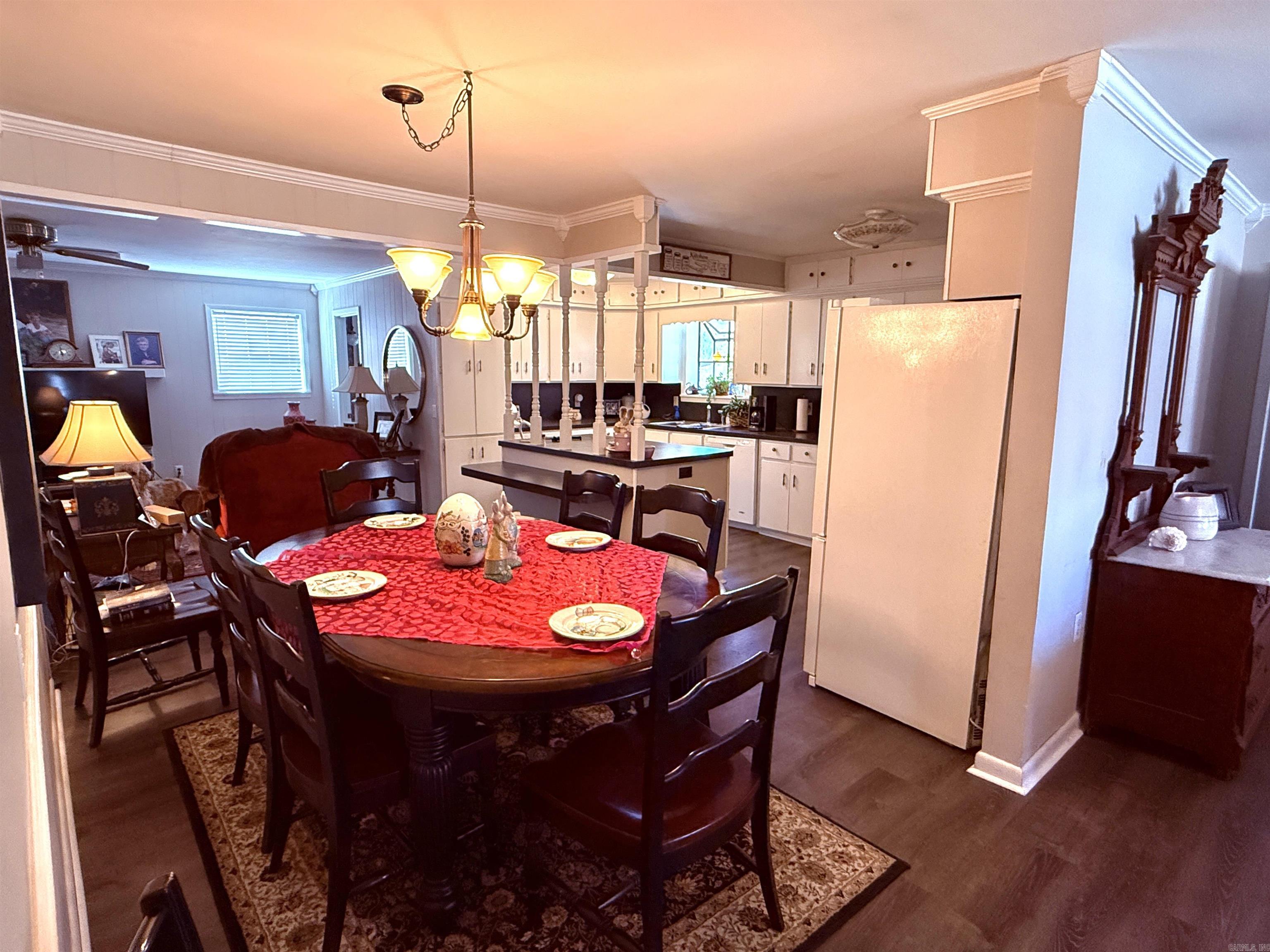 1114  Maple Drive  Mountain View, AR