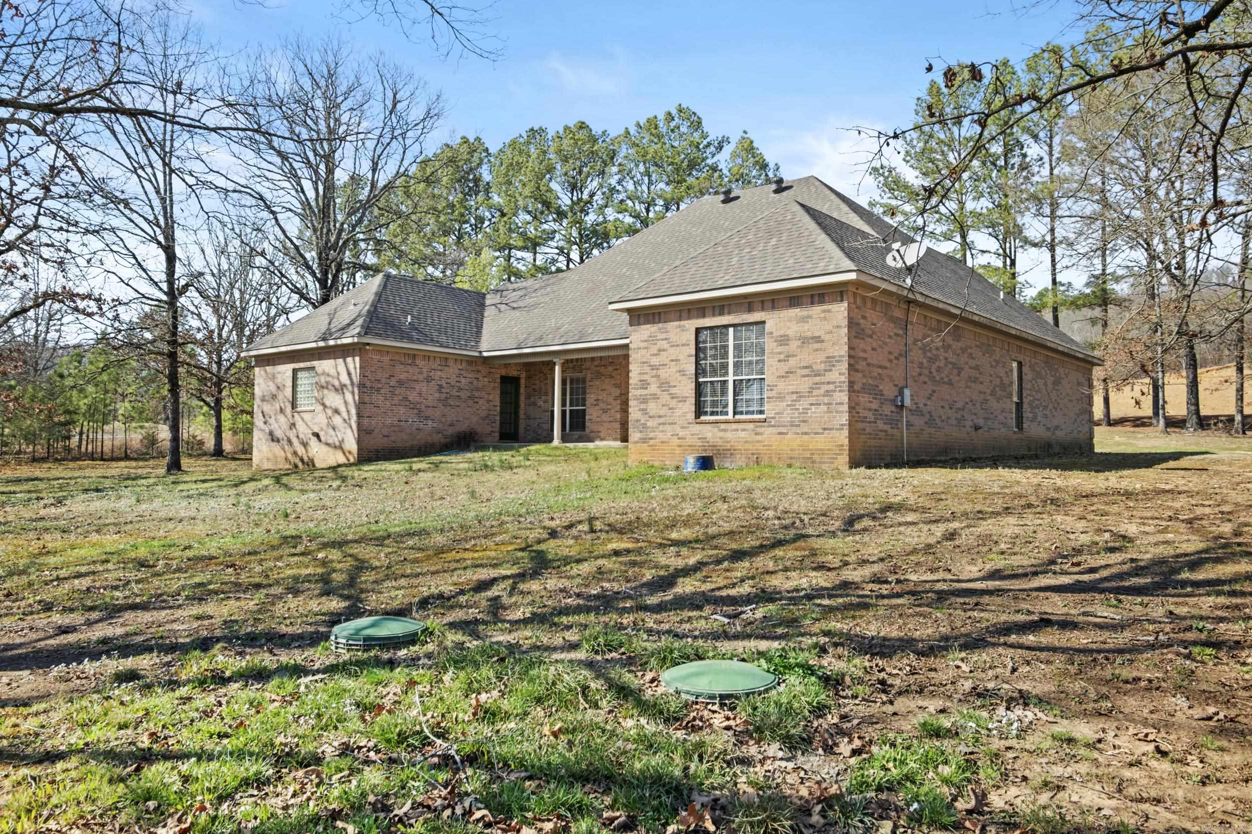 209  Round Mountain  El Paso, AR