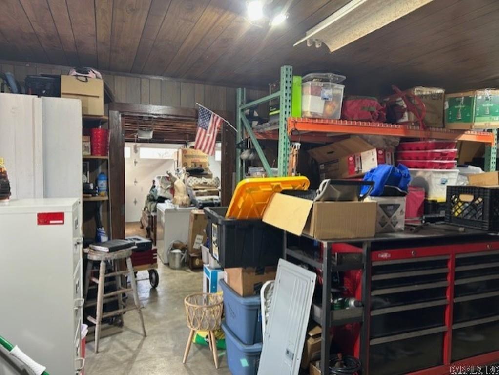 1605  Maple  Mountain View, AR