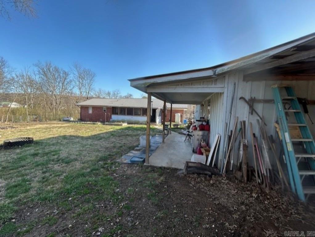 1605  Maple  Mountain View, AR