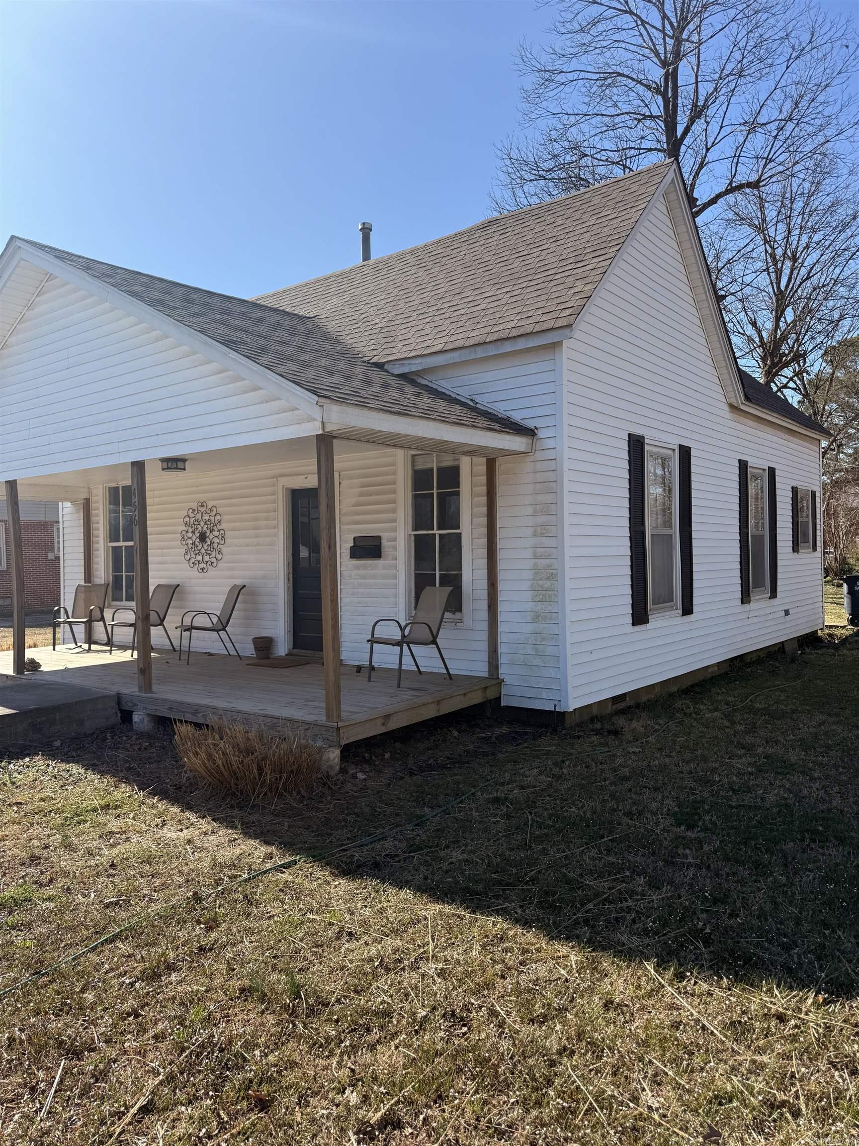 456 W Cherry  Piggott, AR