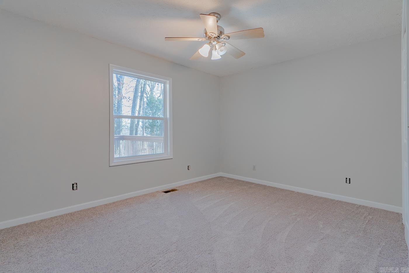 130  Patricia  Mammoth Spring, AR