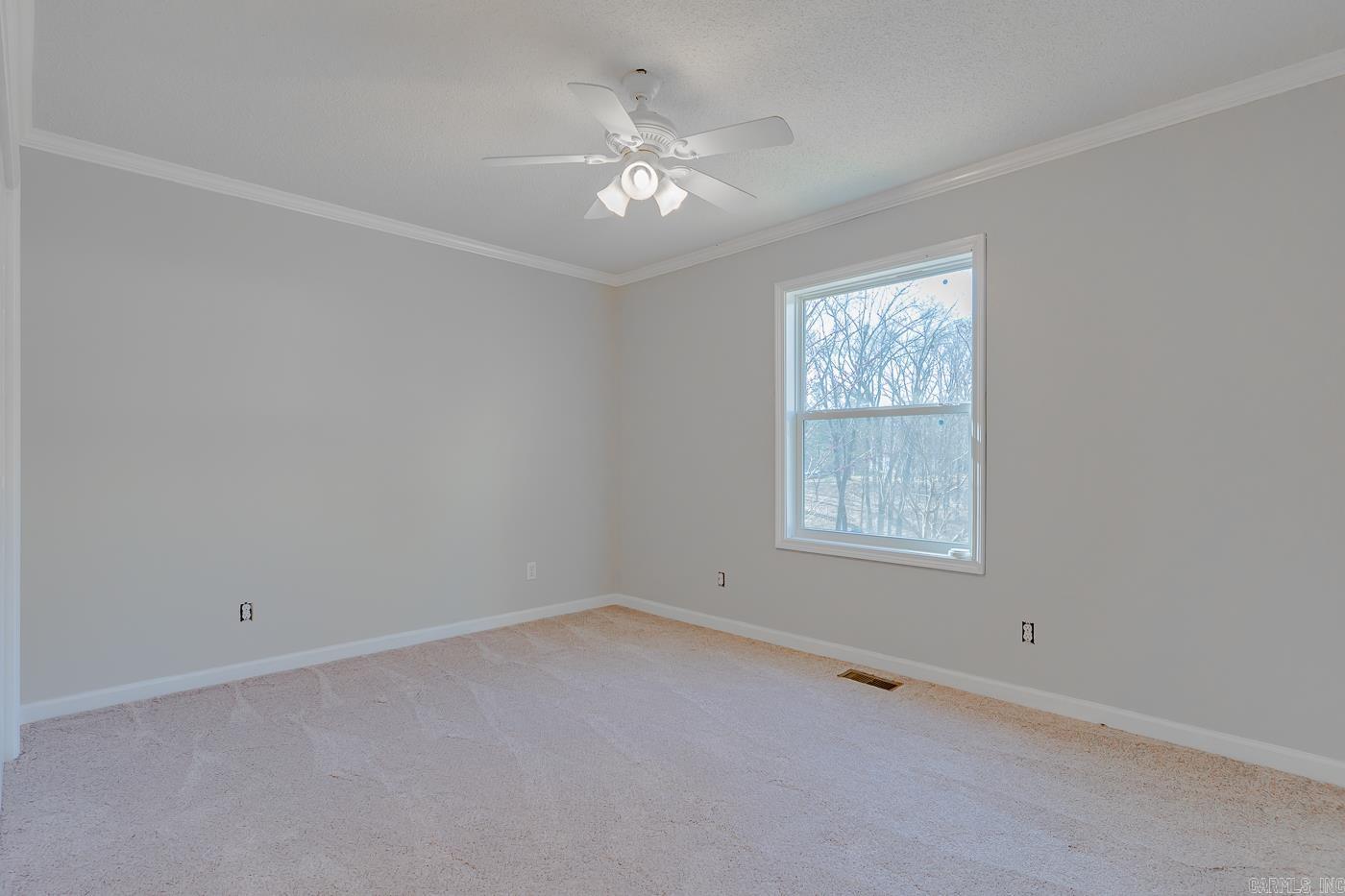 130  Patricia  Mammoth Spring, AR