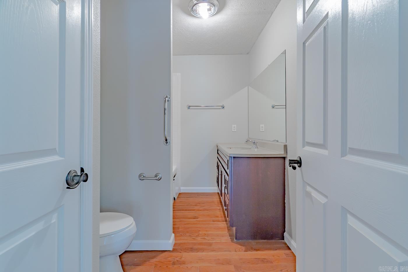 130  Patricia  Mammoth Spring, AR