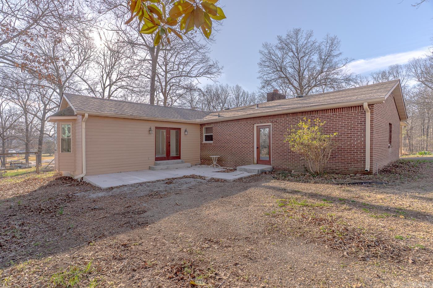 130  Patricia  Mammoth Spring, AR