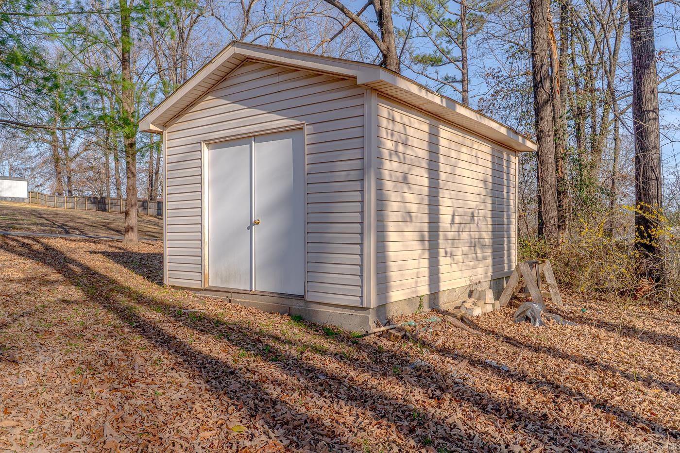 130  Patricia  Mammoth Spring, AR