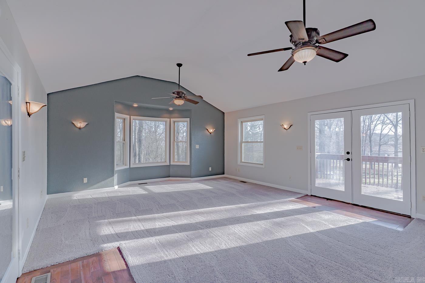 130  Patricia  Mammoth Spring, AR