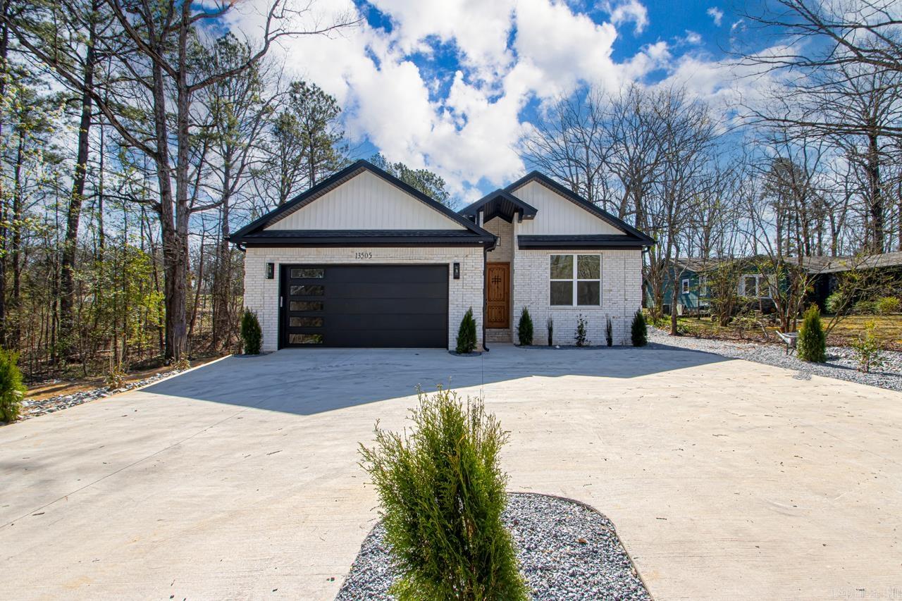 13505 Alexander Road Alexander, AR 72002