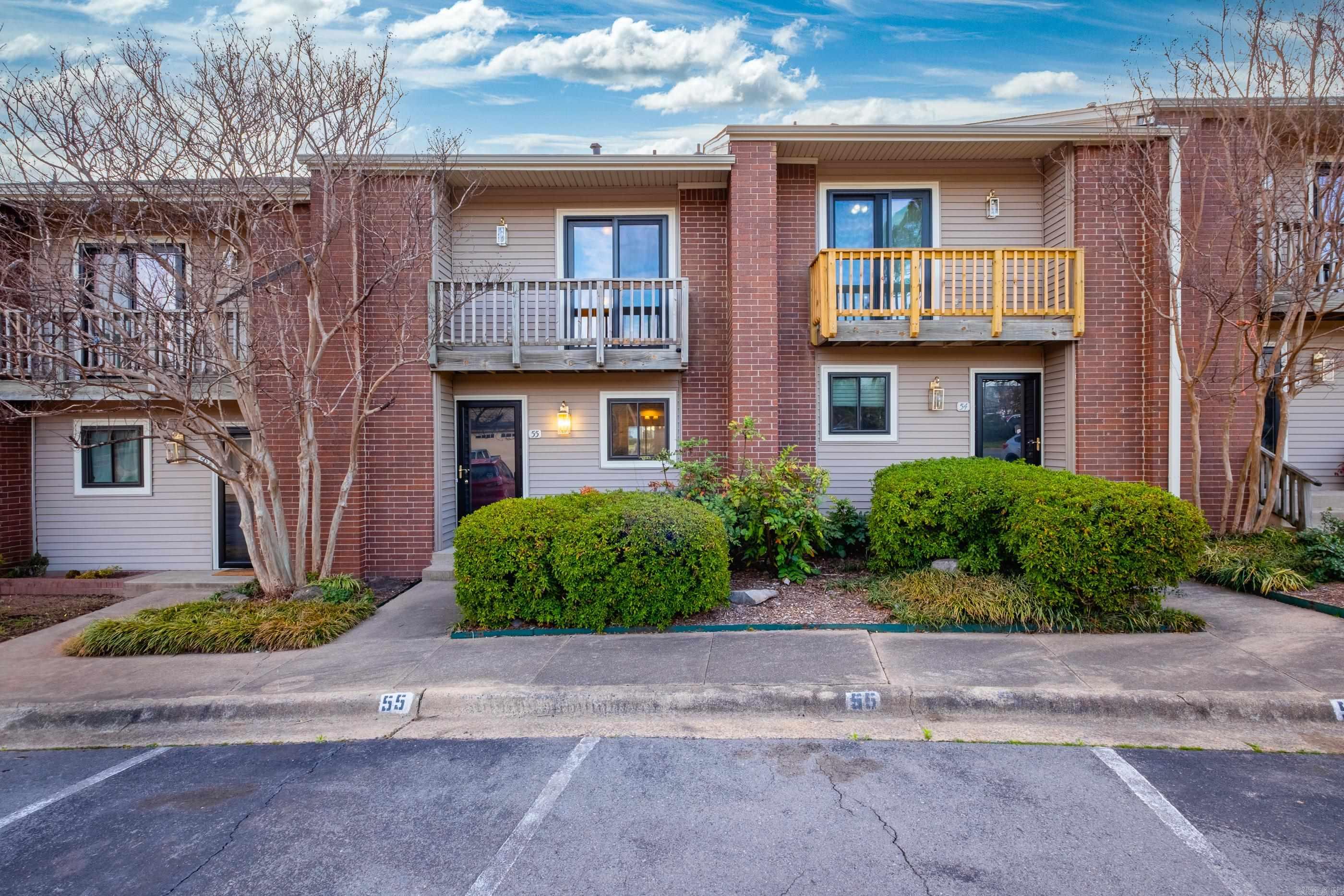2824  Foxcroft #55  Little Rock, AR