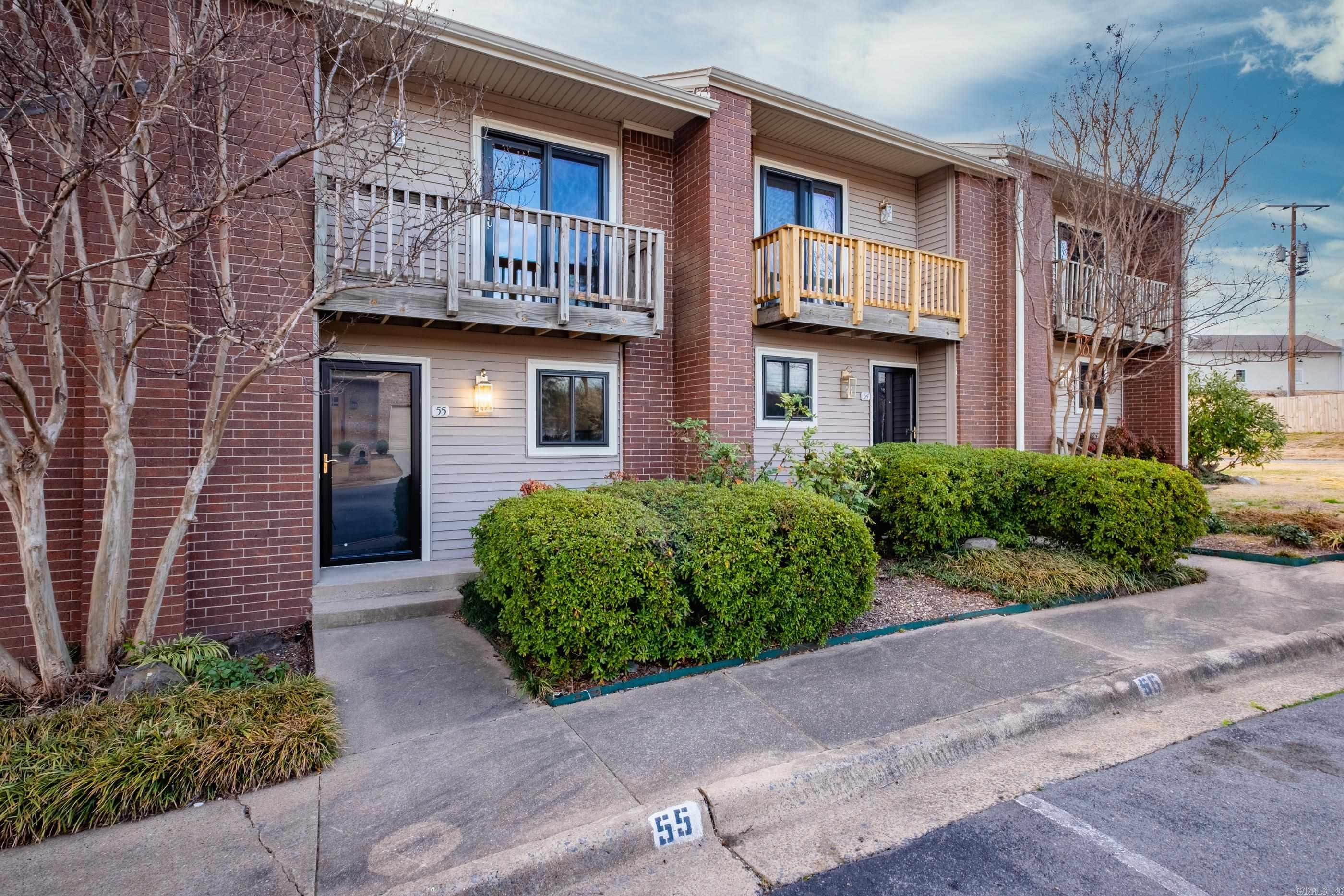 2824  Foxcroft #55  Little Rock, AR