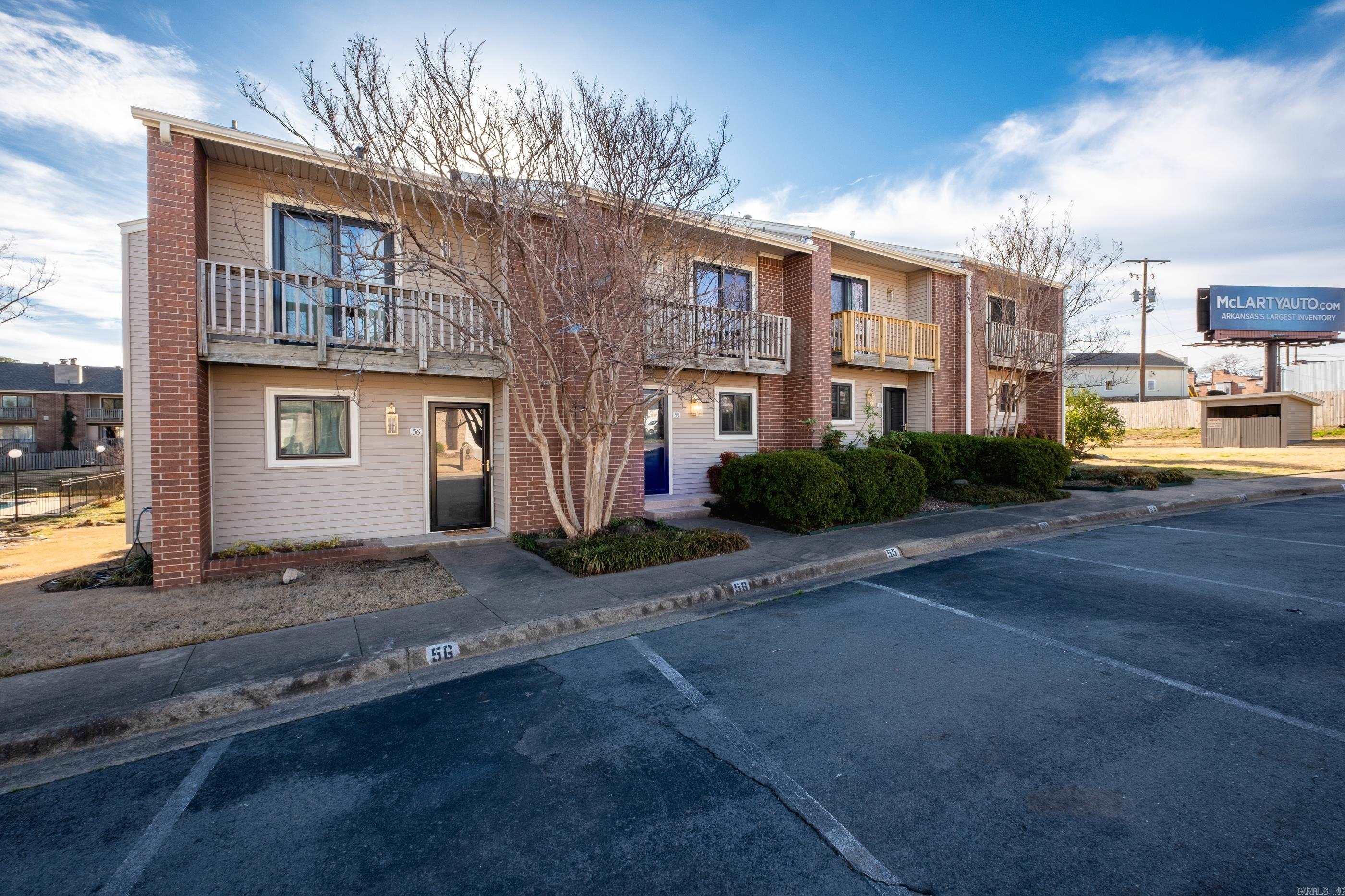 2824  Foxcroft #55  Little Rock, AR