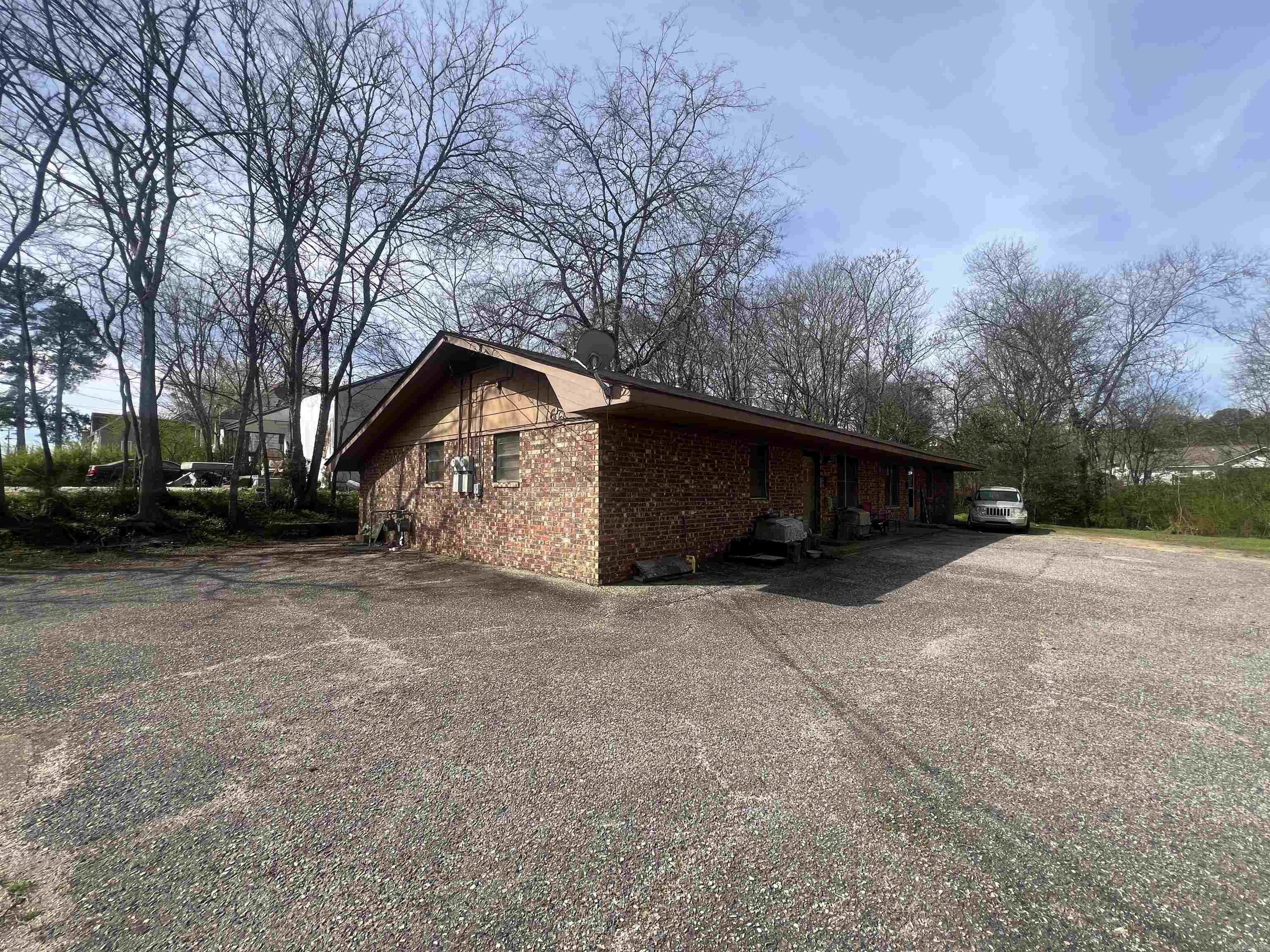 613 & 615  12th  Arkadelphia, AR