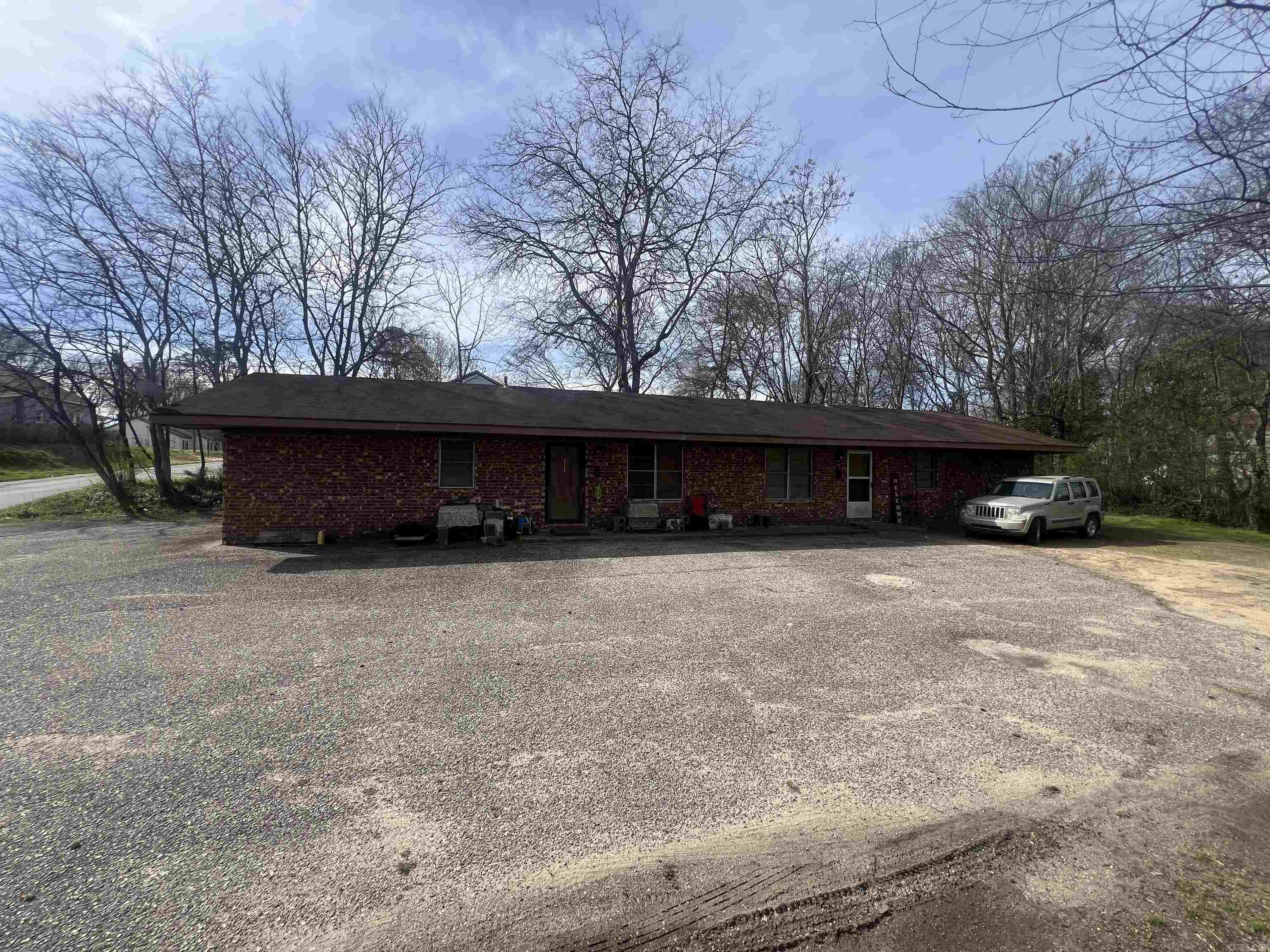 613 & 615  12th  Arkadelphia, AR