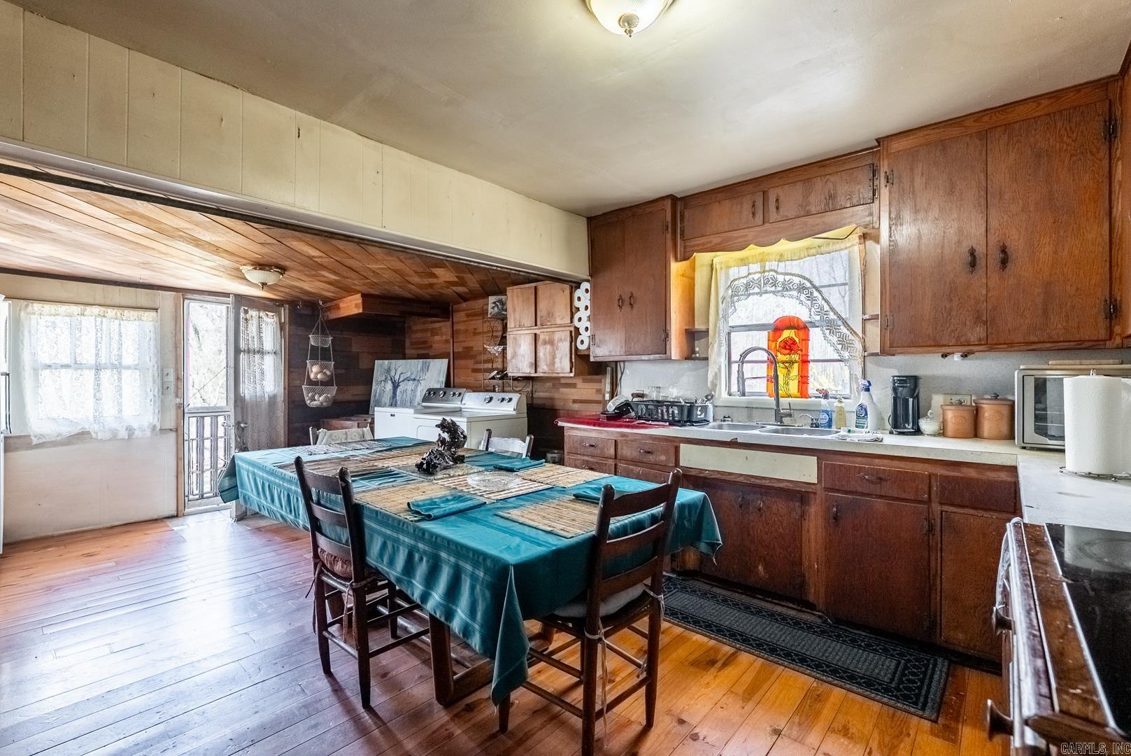 2295 S 9  Perryville, AR