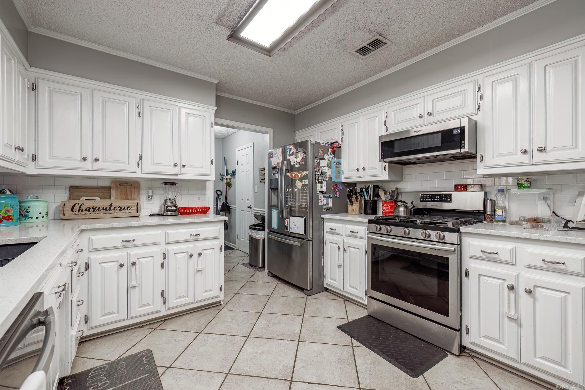 2304  Forrest Park  Arkadelphia, AR