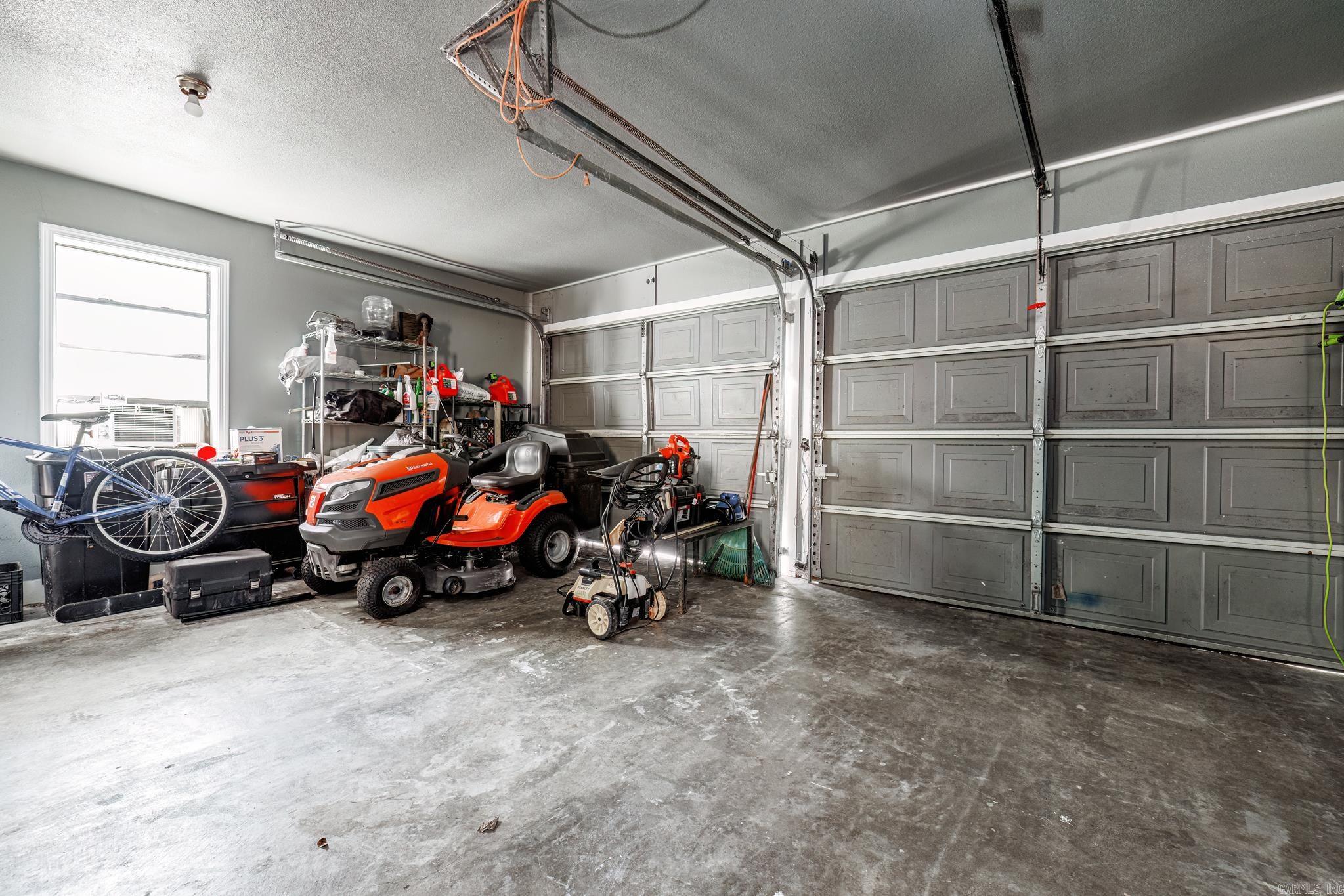 2304  Forrest Park  Arkadelphia, AR