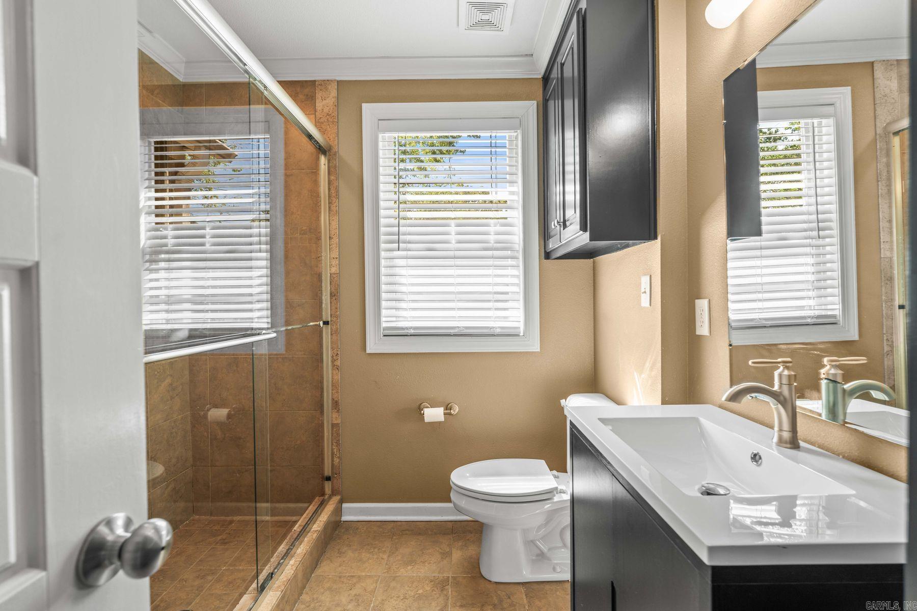 5821  Cantrell  Little Rock, AR