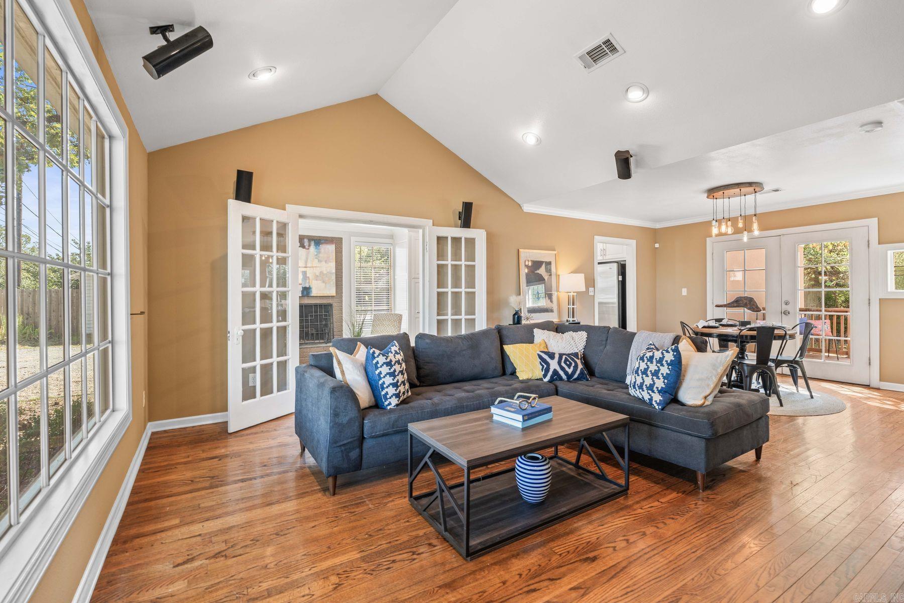 5821  Cantrell  Little Rock, AR